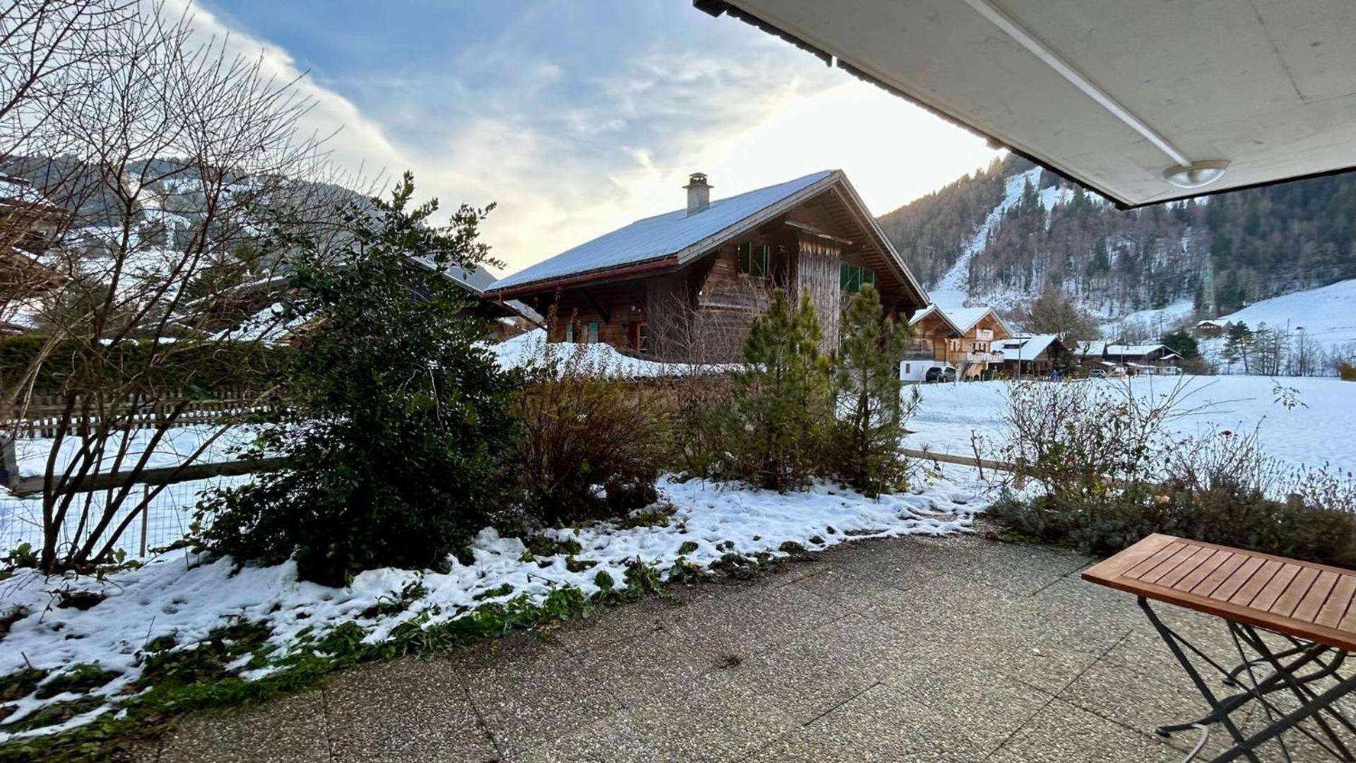 Gstaad Luxurious flat with terrace stunning views