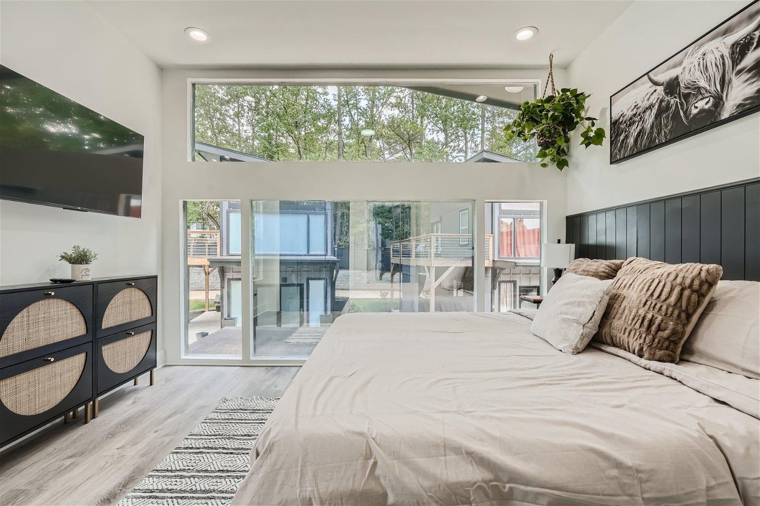 Tiny Home Retreat view 3
