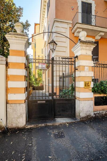Loft Torlonia in Rome center town