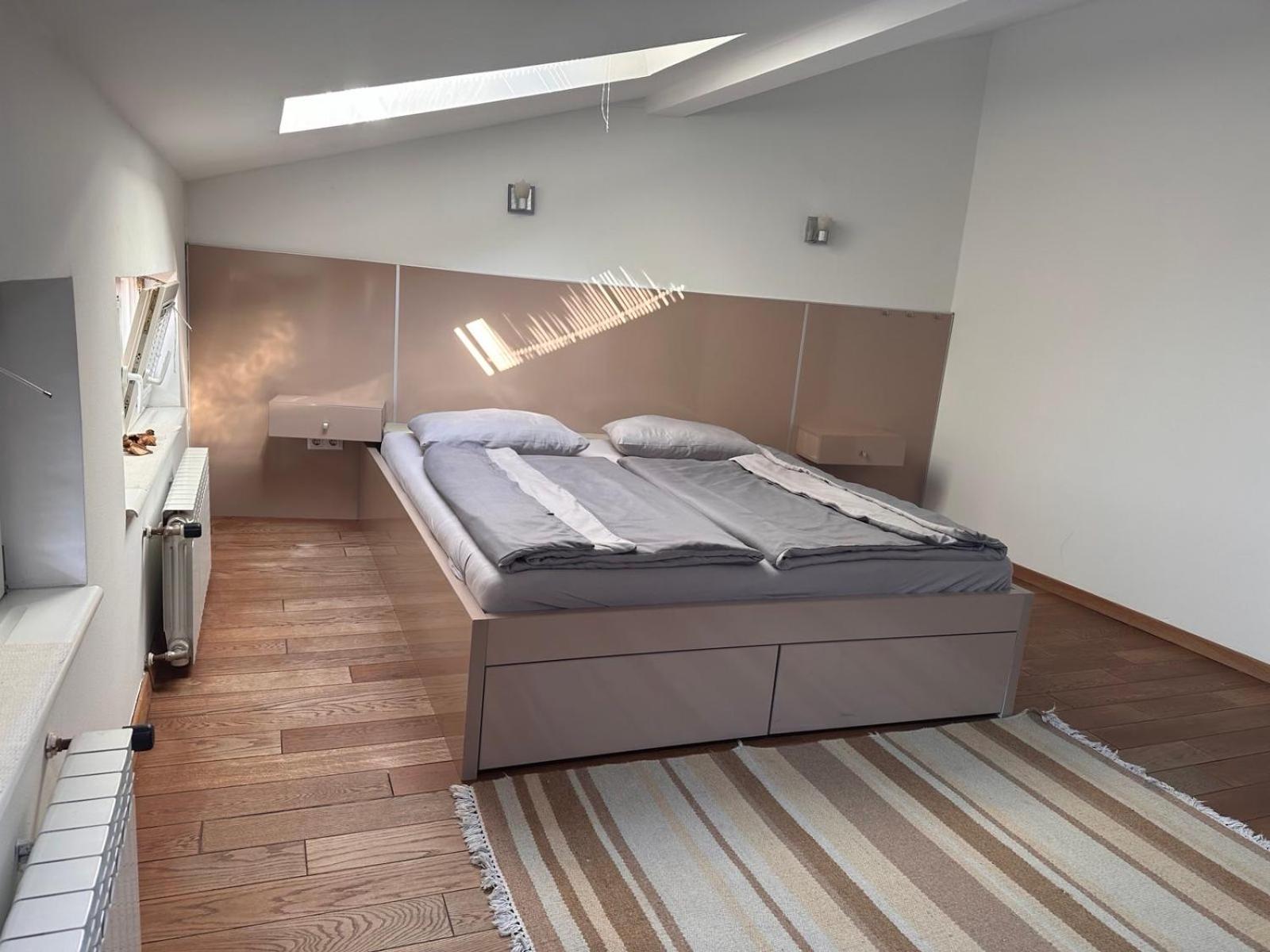 Vila Danin with free garage,Stari grad
