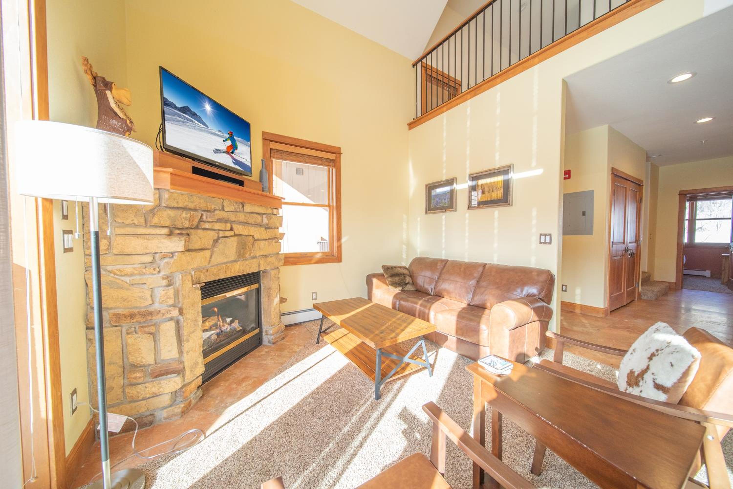 Antlers Gulch 303 by SummitCove Lodging