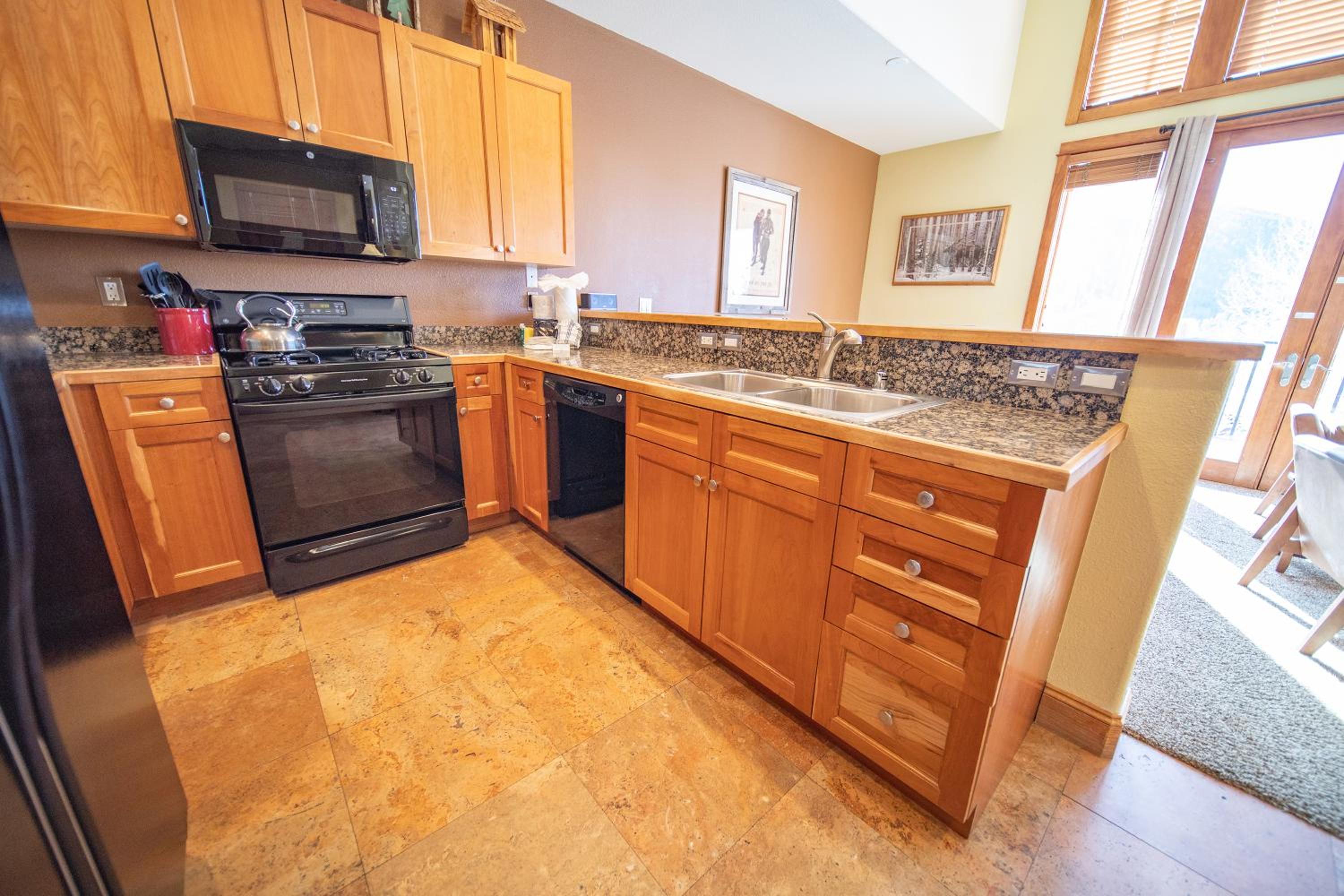 Antlers Gulch 303 by SummitCove Lodging