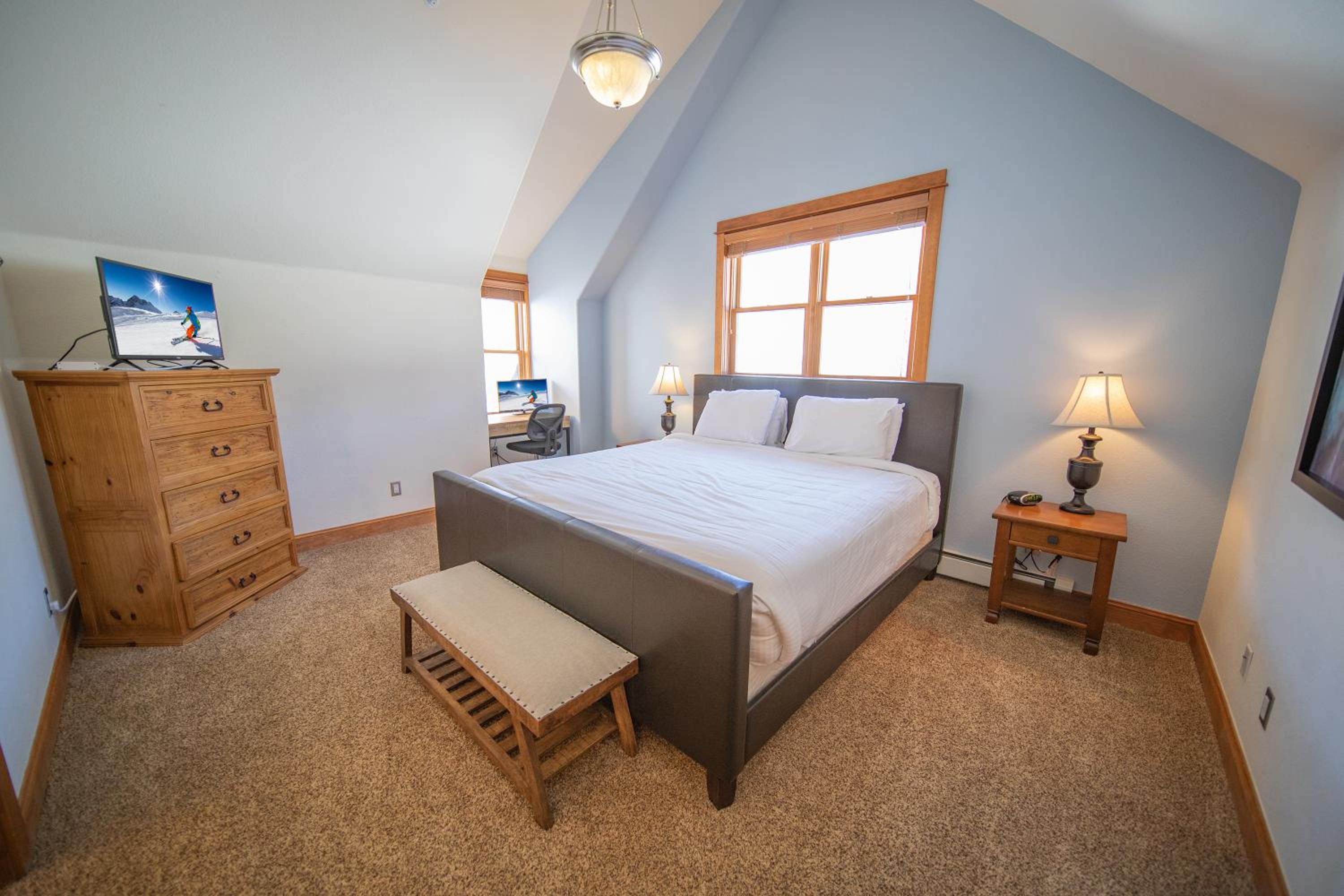 Antlers Gulch 303 by SummitCove Lodging