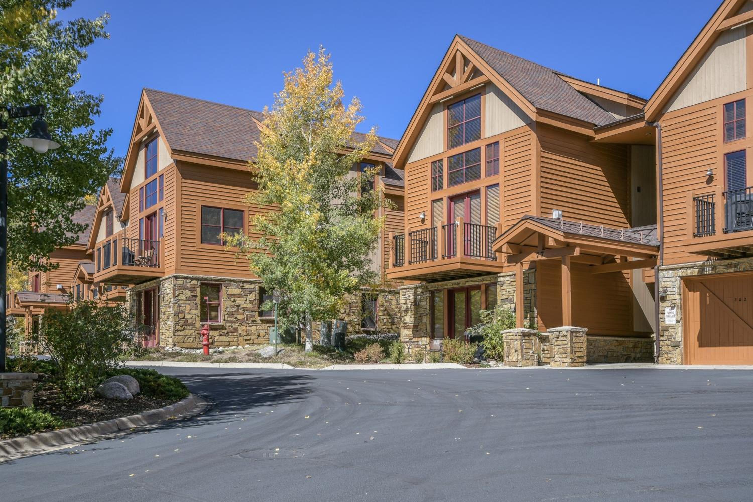 Antlers Gulch 303 by SummitCove Lodging