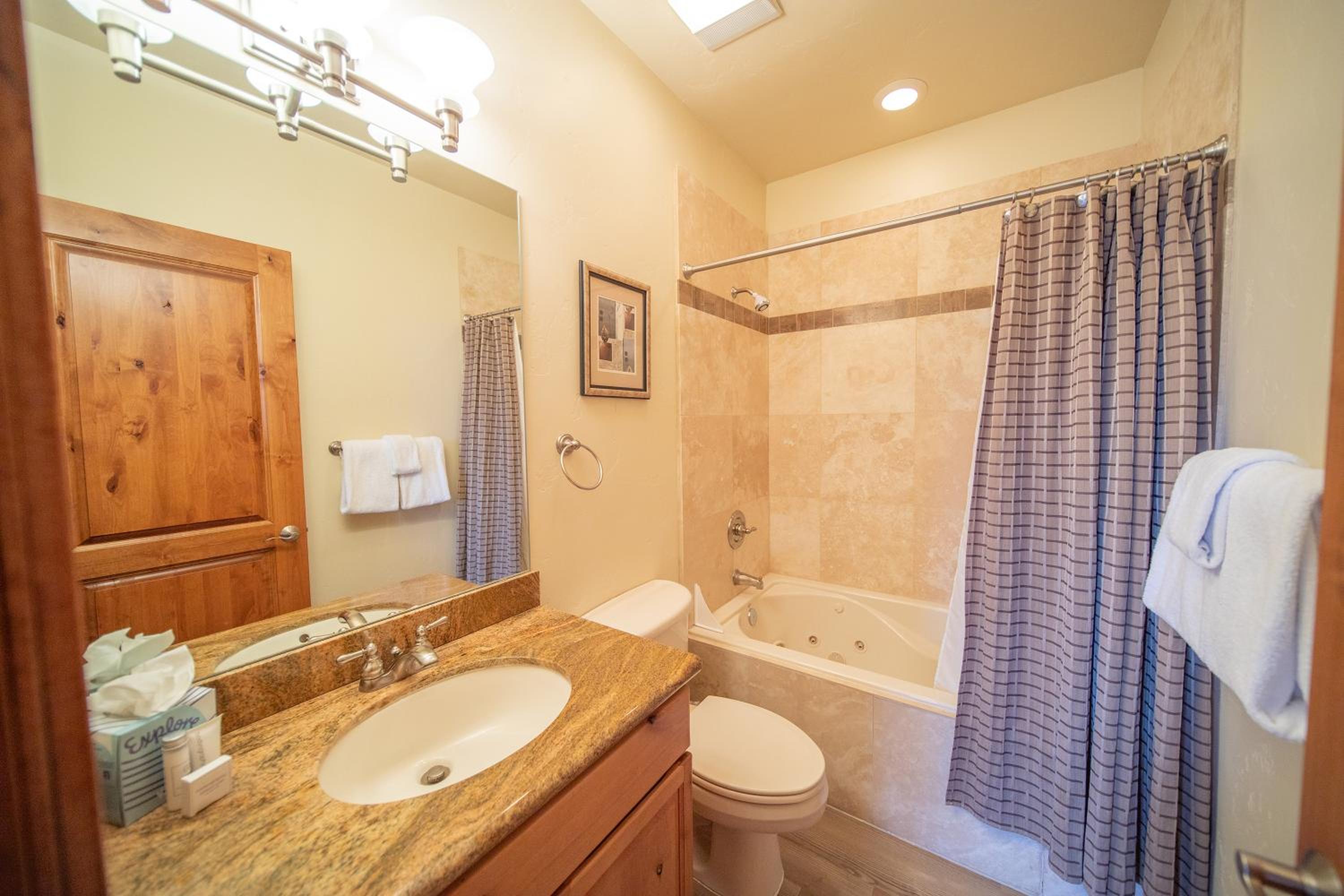 Antlers Gulch 502 by SummitCove Lodging