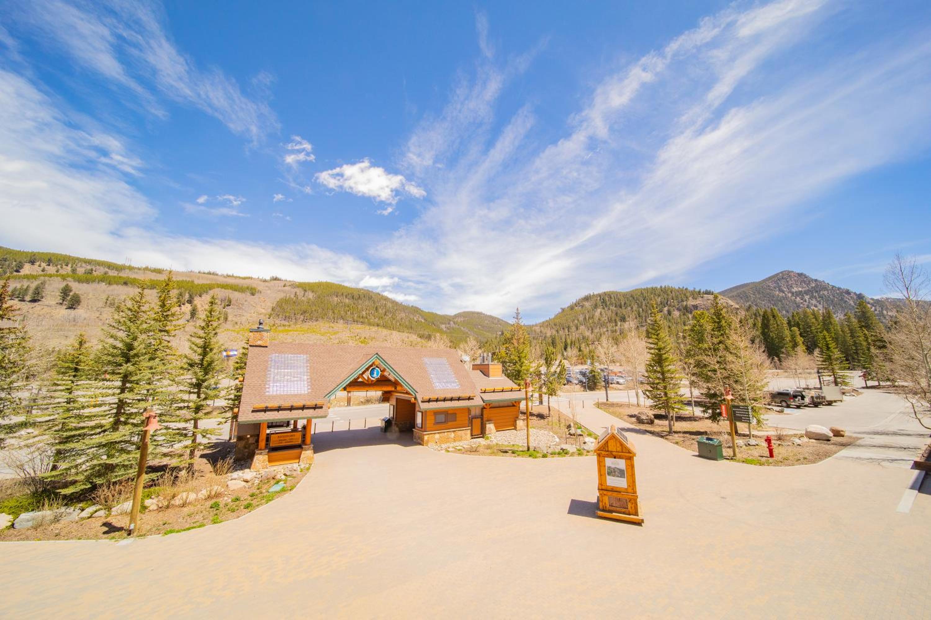 Buffalo Lodge 8327 by SummitCove Lodging