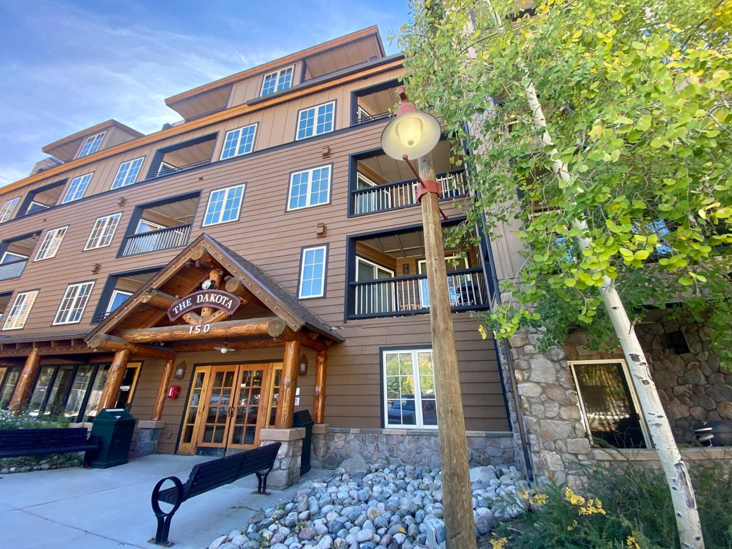 Dakota Lodge 8450 by SummitCove Lodging in Colorado