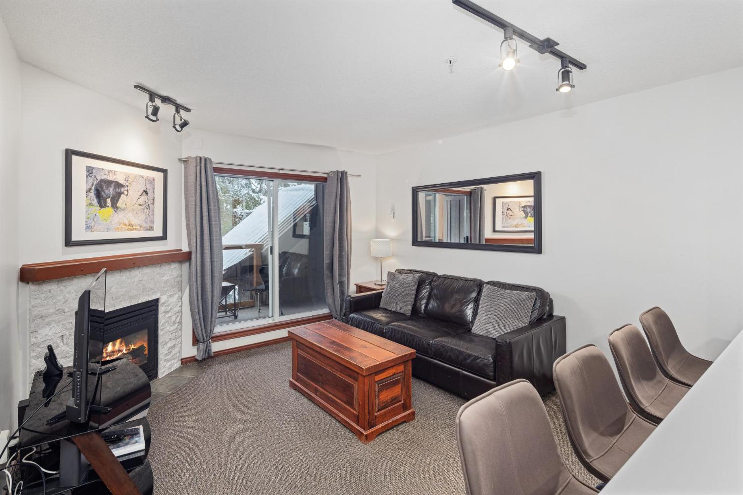 Glaciers Reach by Allseason Vacation Rentals - Image 2