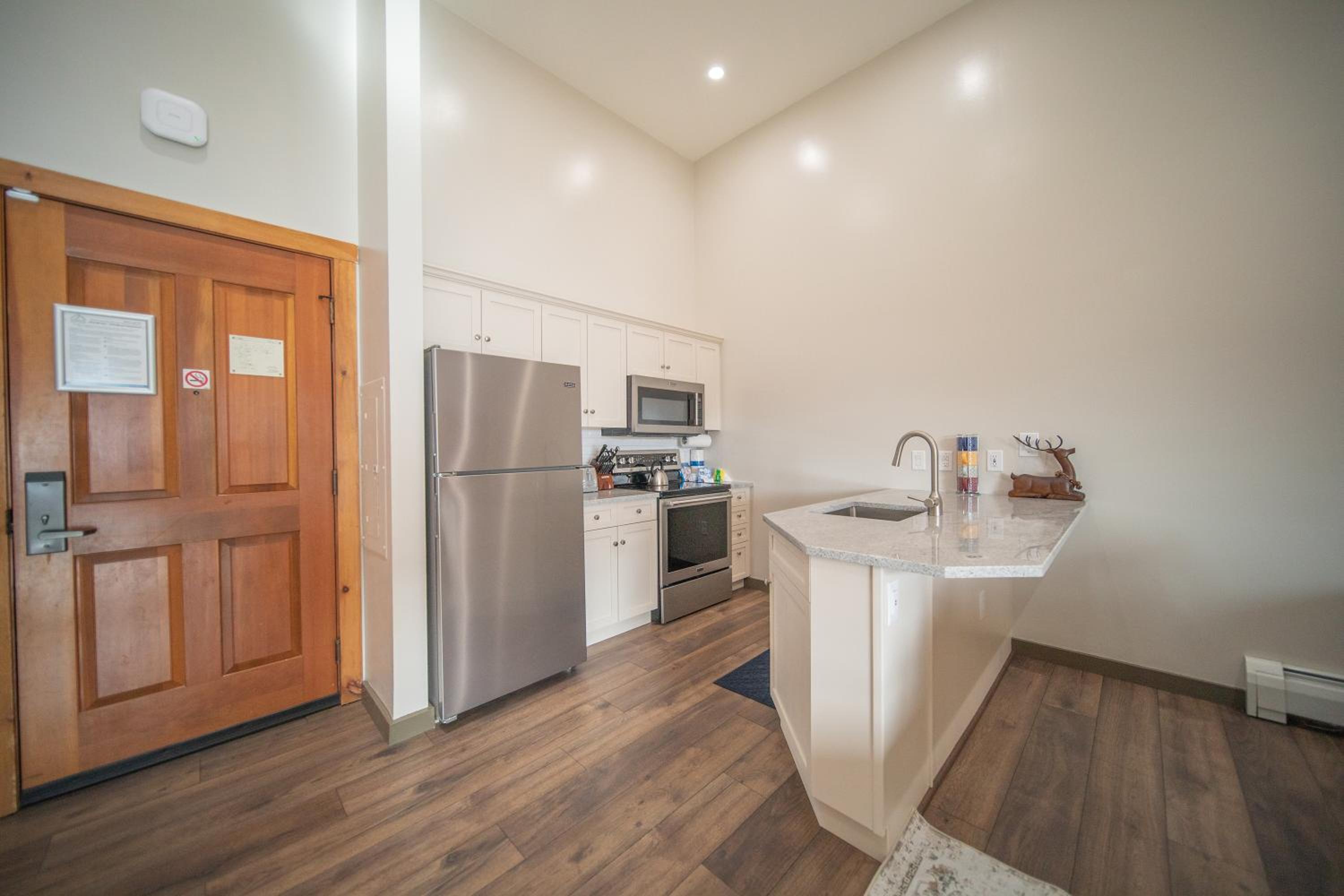 Buffalo Lodge 8412 by SummitCove Lodging