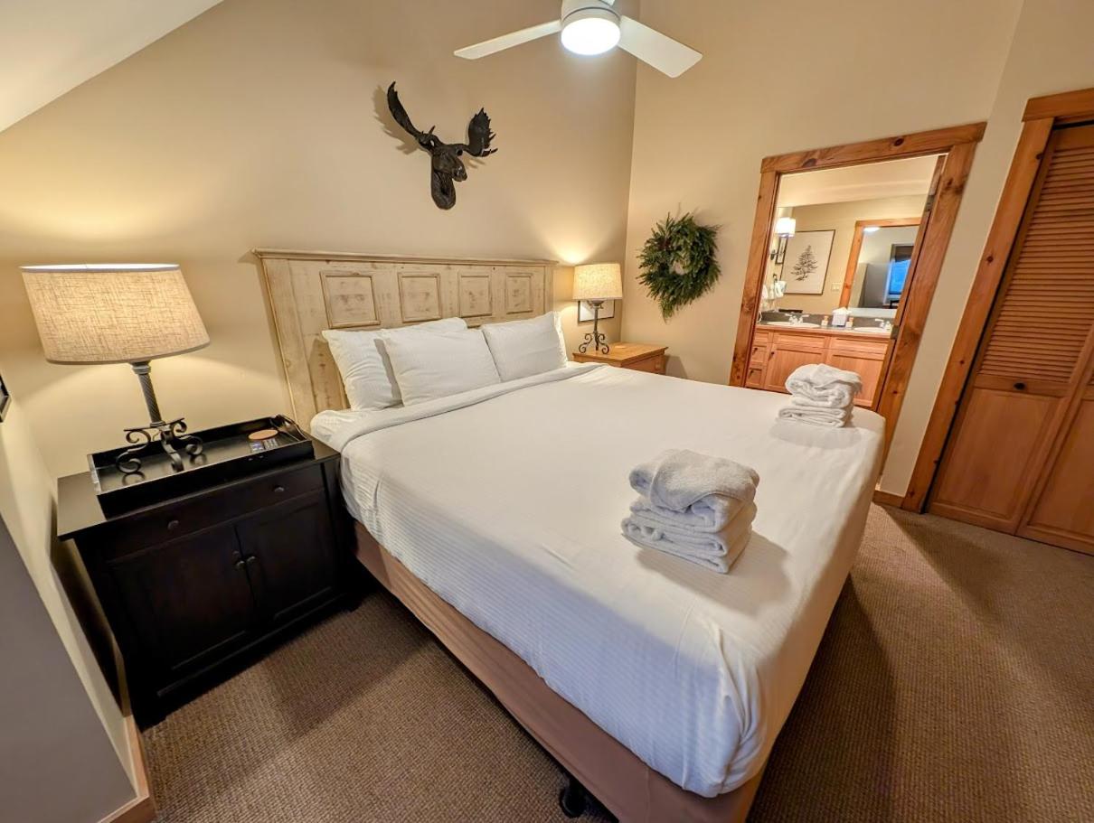 Buffalo Lodge 8411 by SummitCove Lodging