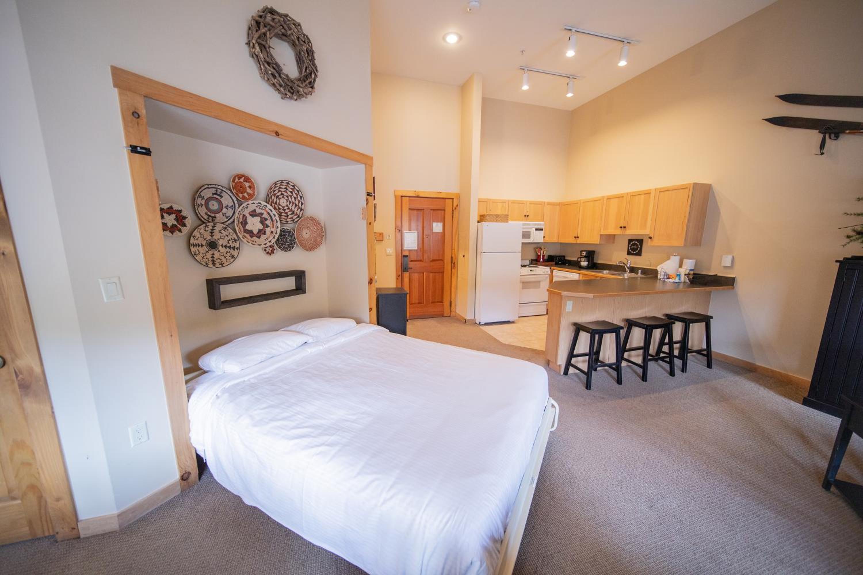 Buffalo Lodge 8411 by SummitCove Lodging