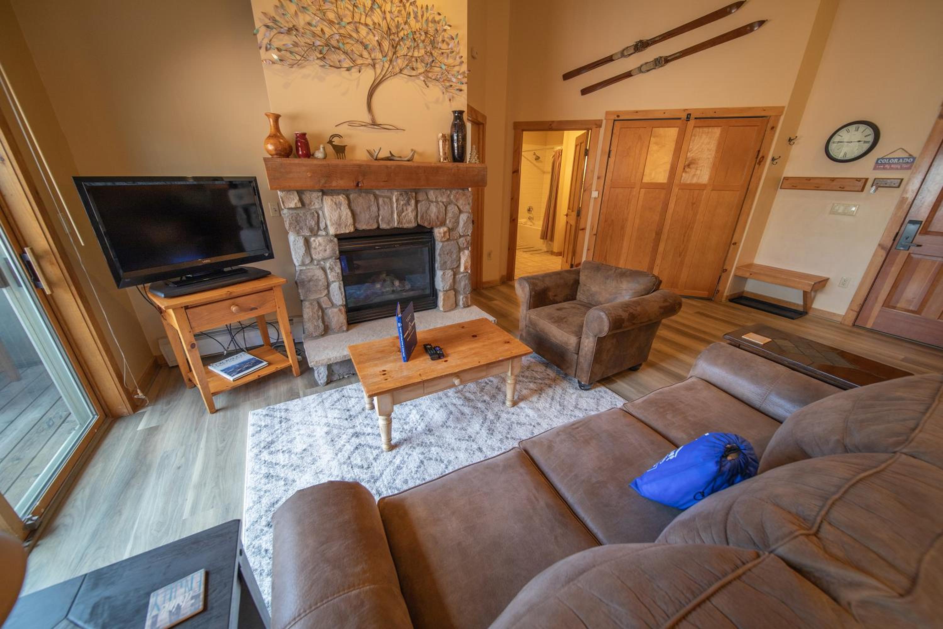 Buffalo Lodge 8419 by SummitCove Lodging