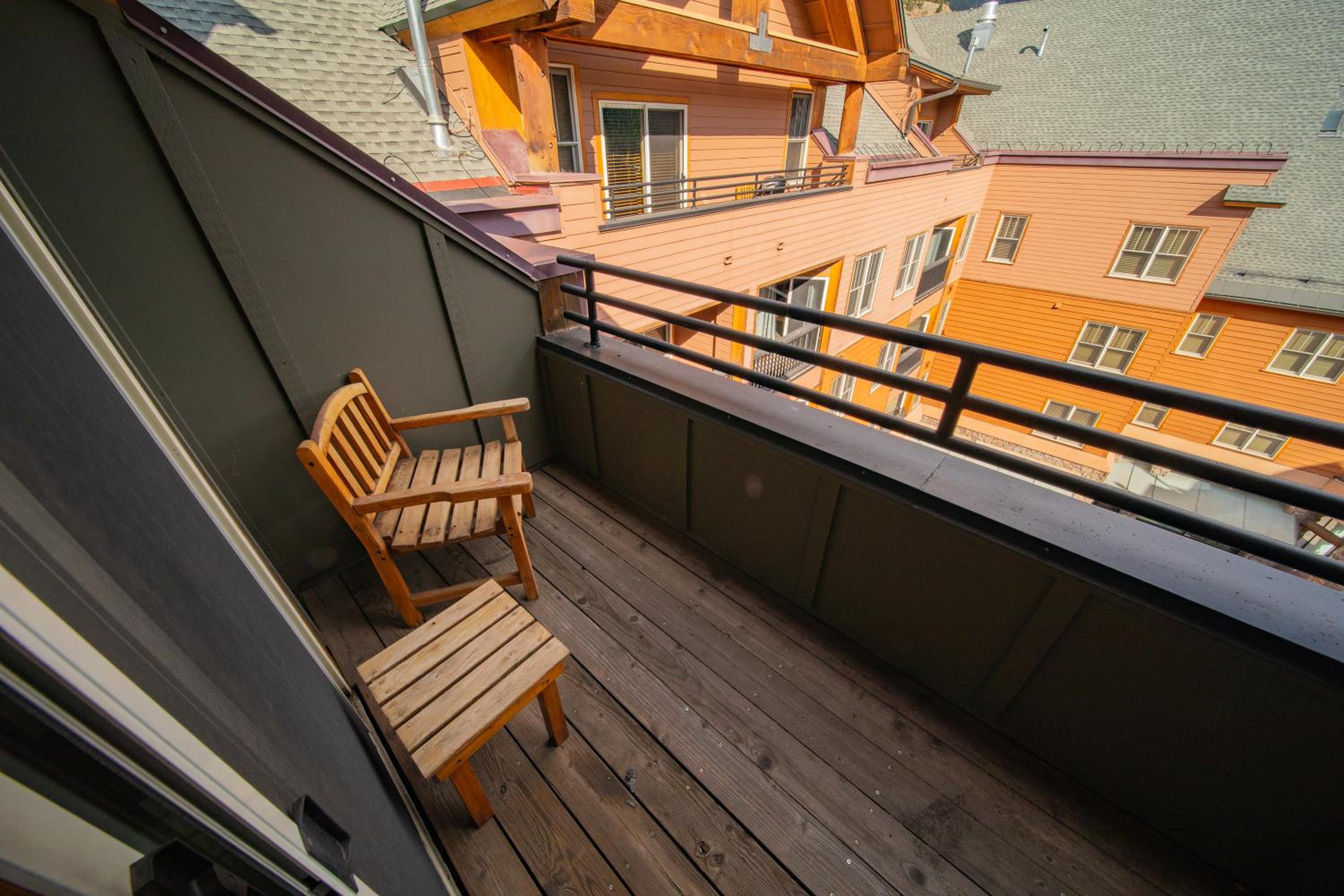 Buffalo Lodge 8419 by SummitCove Lodging