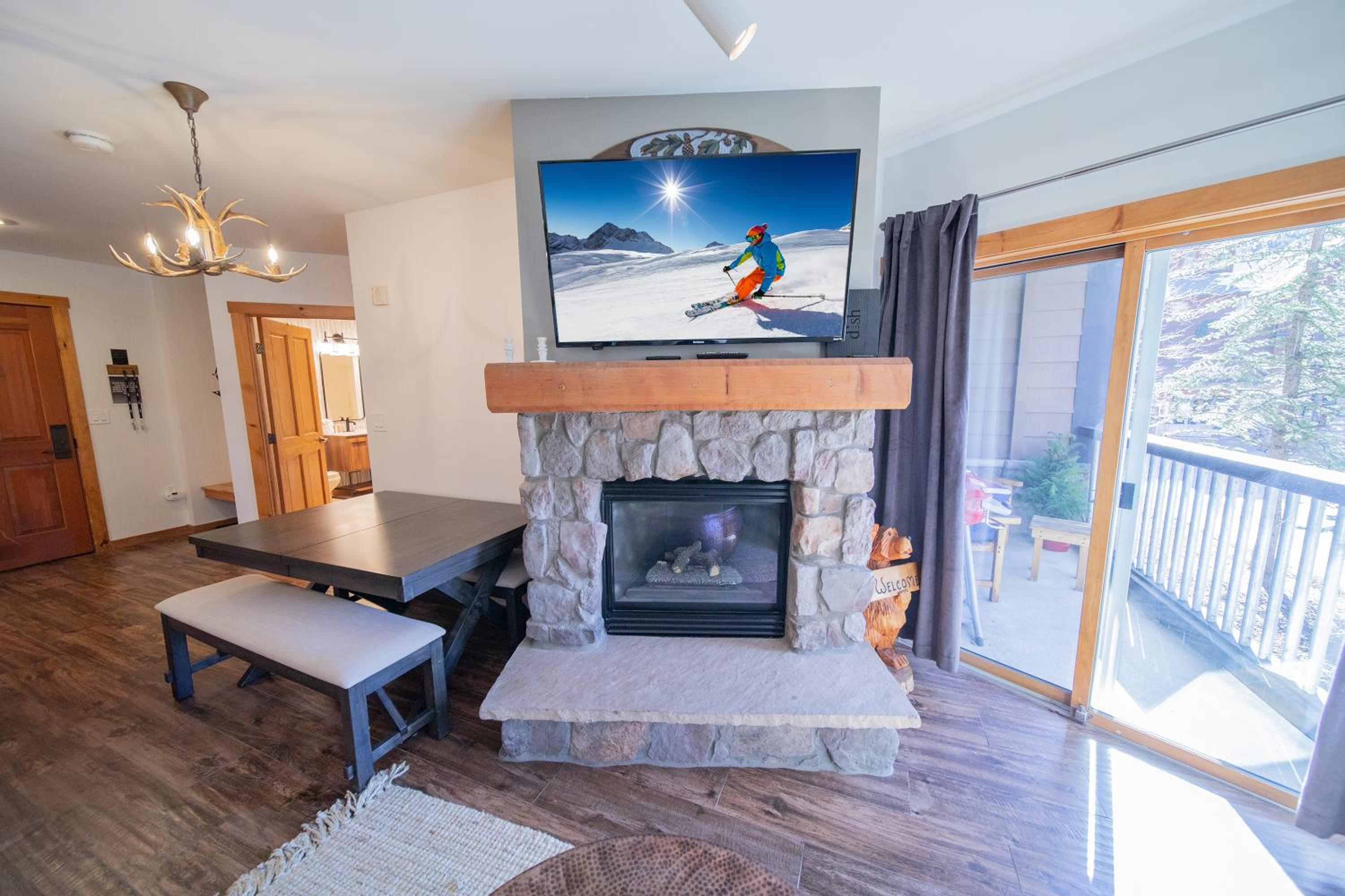 Dakota Lodge 8455 by SummitCove Lodging