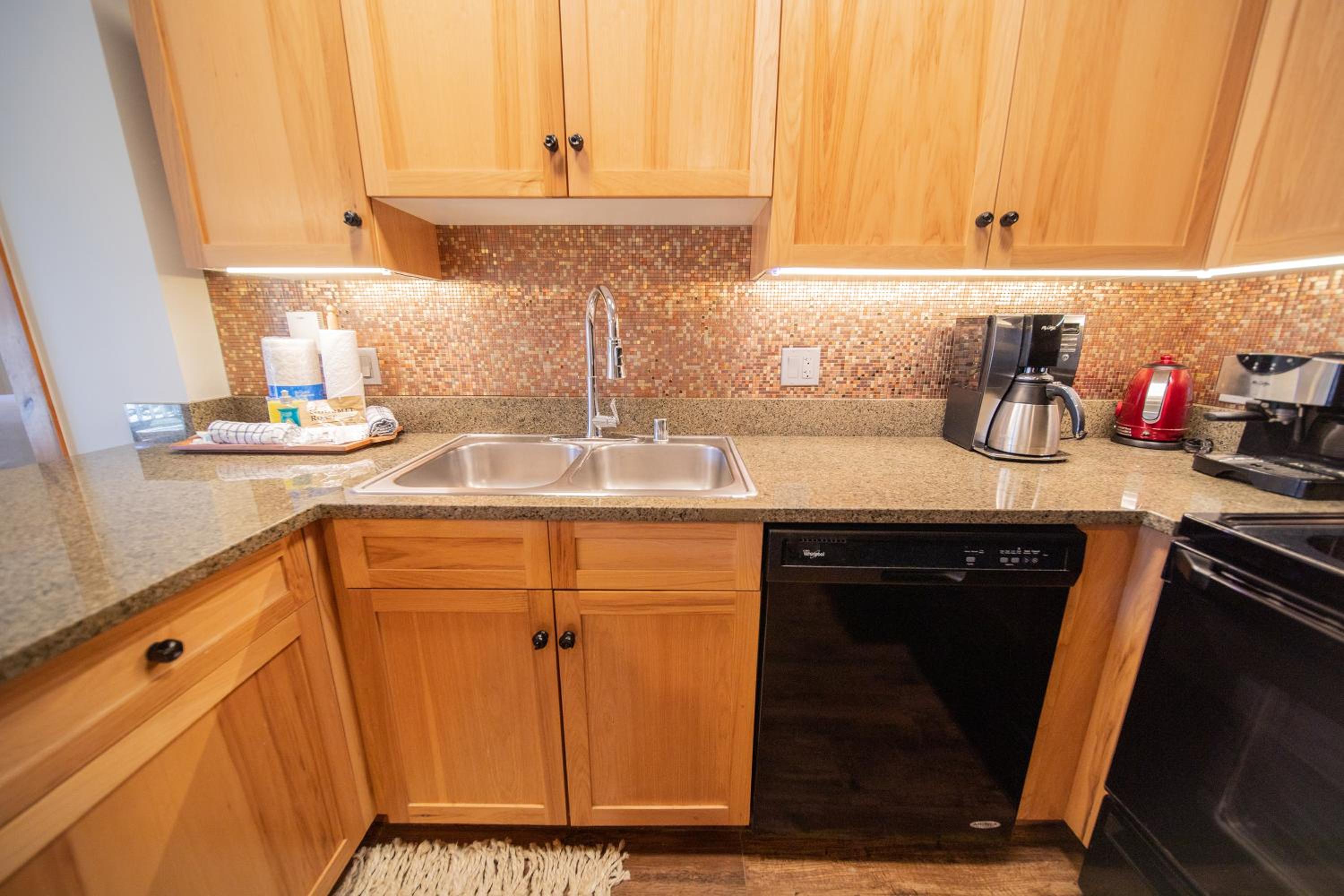 Dakota Lodge 8455 by SummitCove Lodging