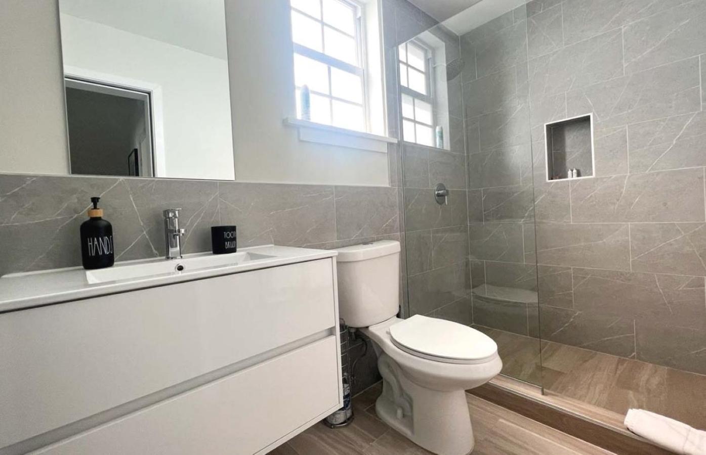 4-bedroom house in delightful Palm Cay
