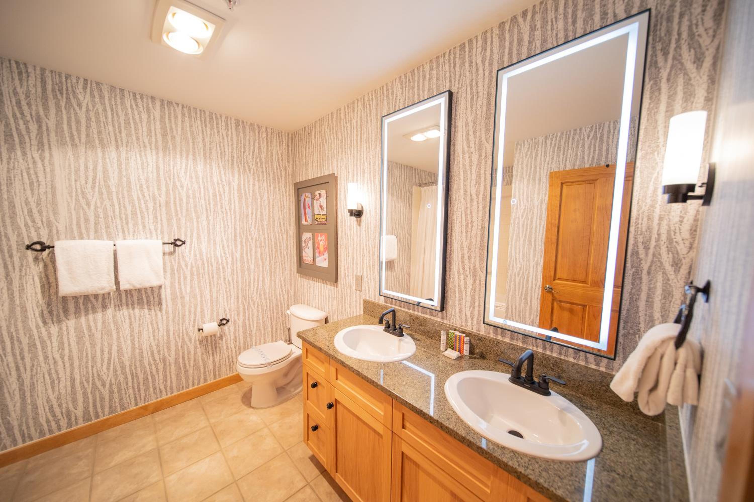Dakota Lodge 8455 by SummitCove Lodging