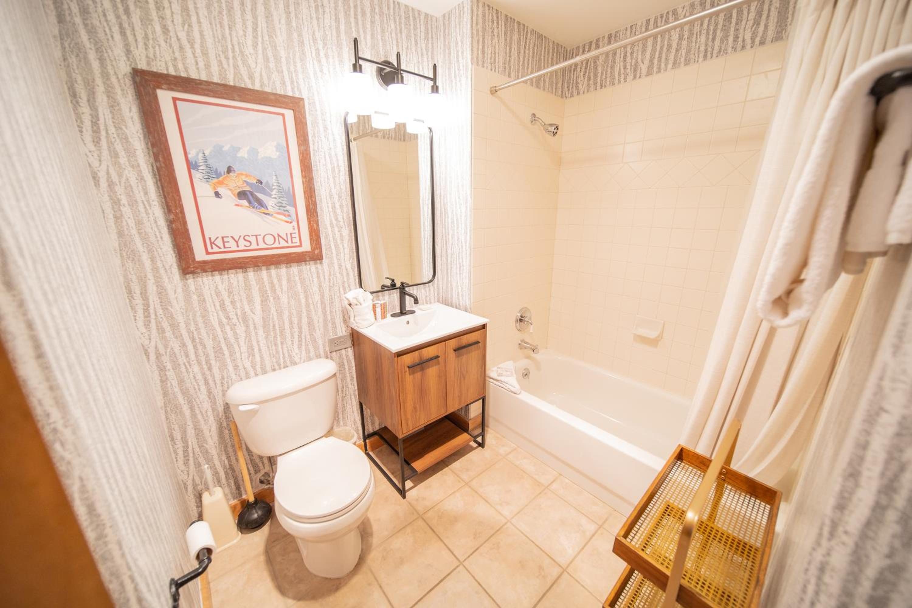 Dakota Lodge 8455 by SummitCove Lodging