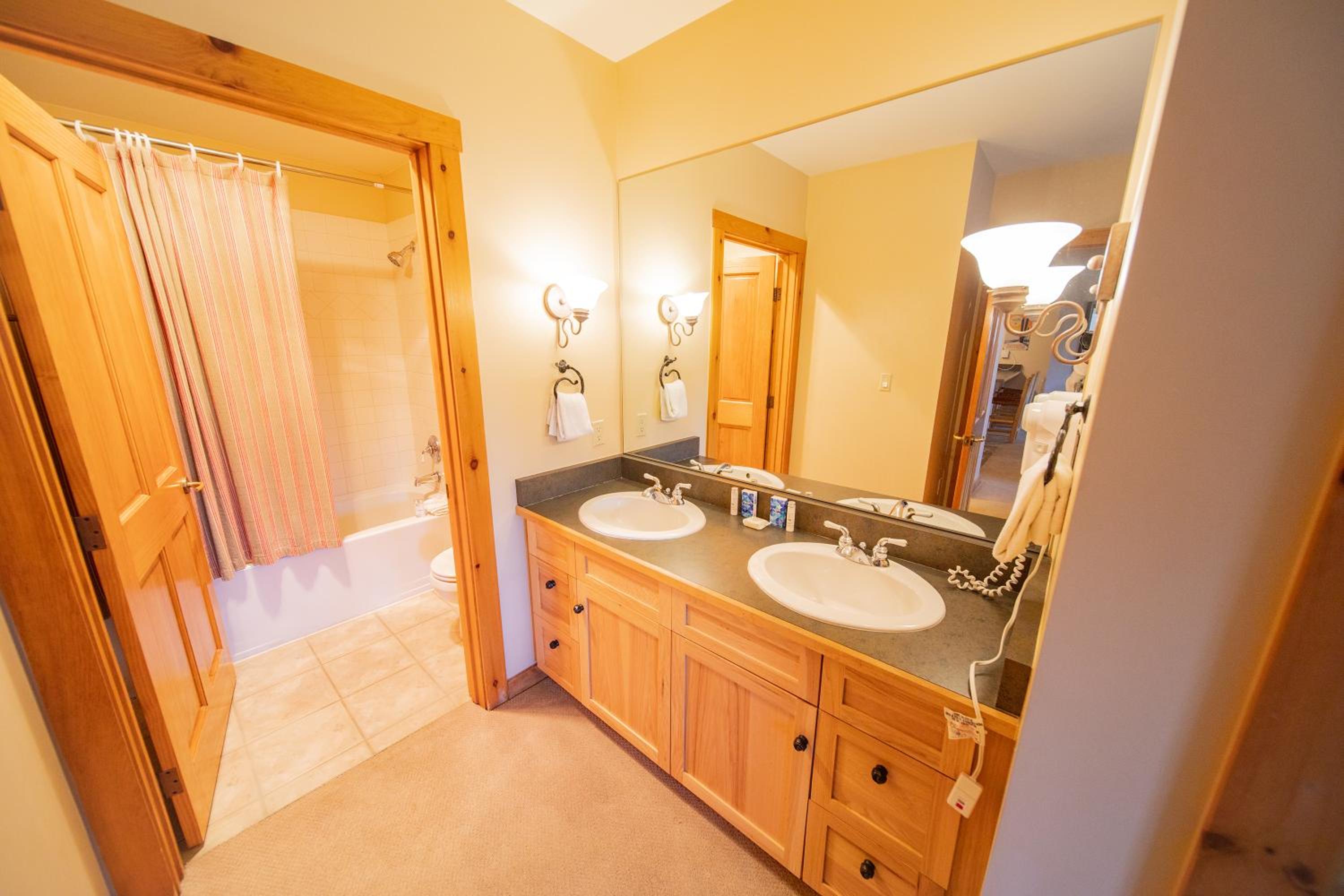 Dakota Lodge 8518 by SummitCove Lodging