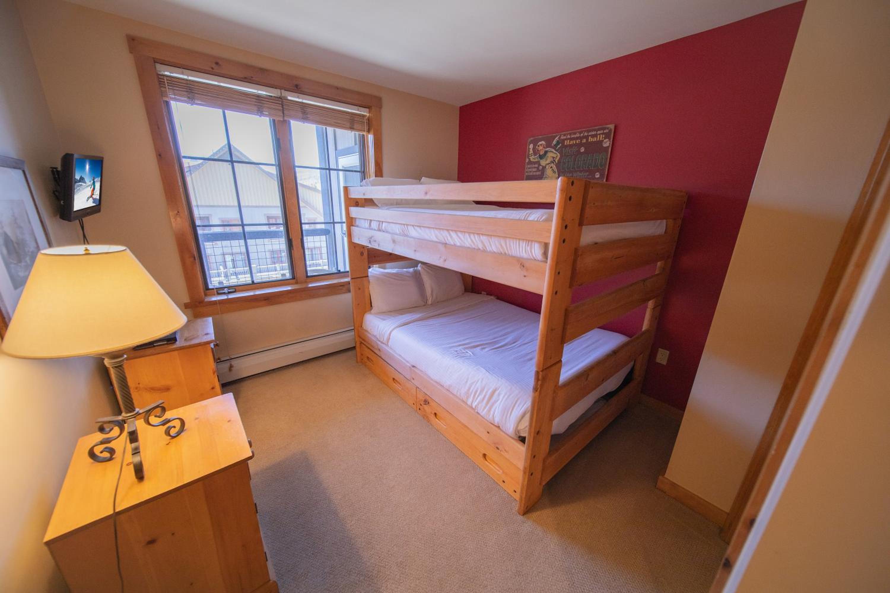 Dakota Lodge 8518 by SummitCove Lodging