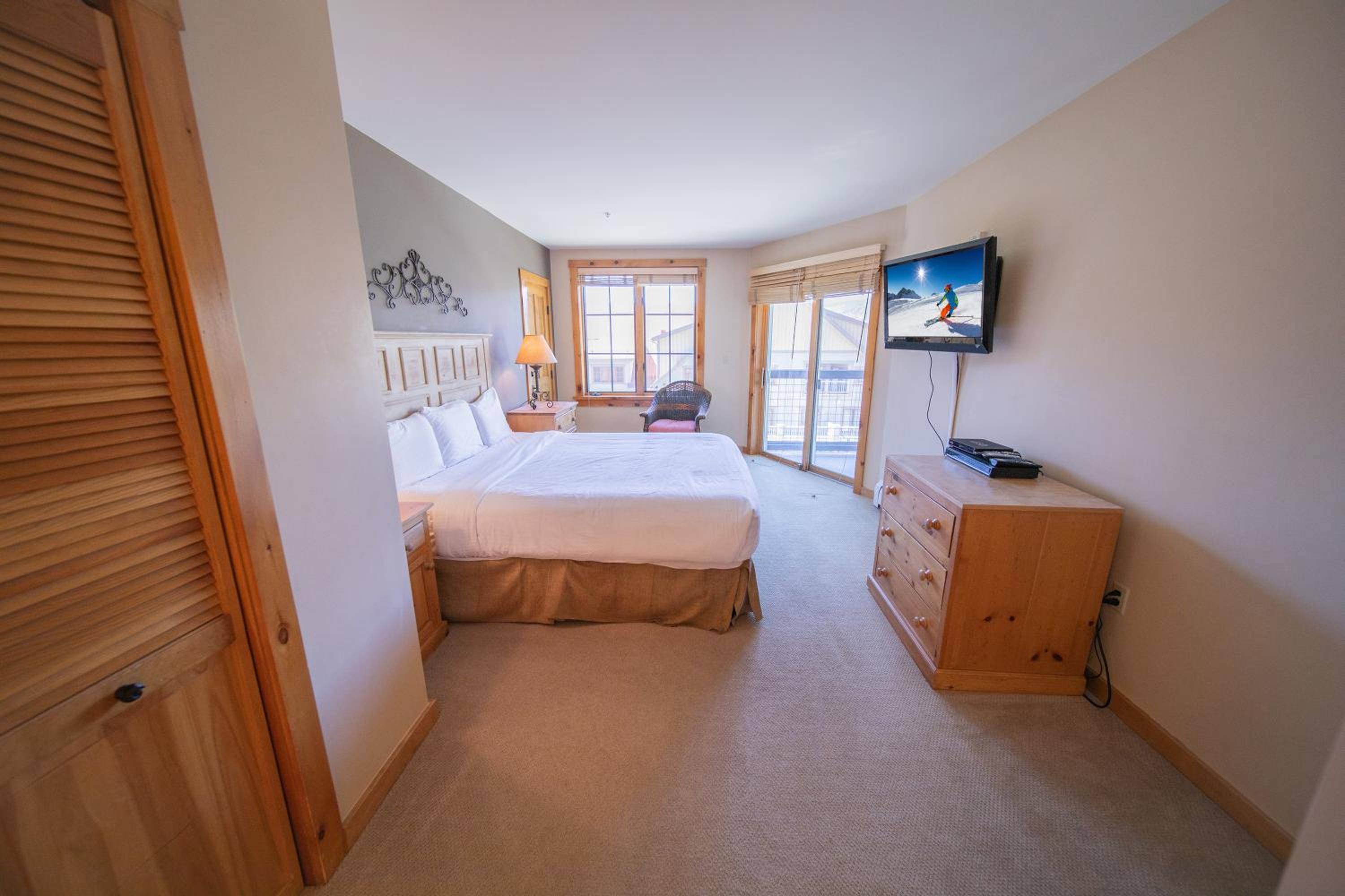 Dakota Lodge 8518 by SummitCove Lodging