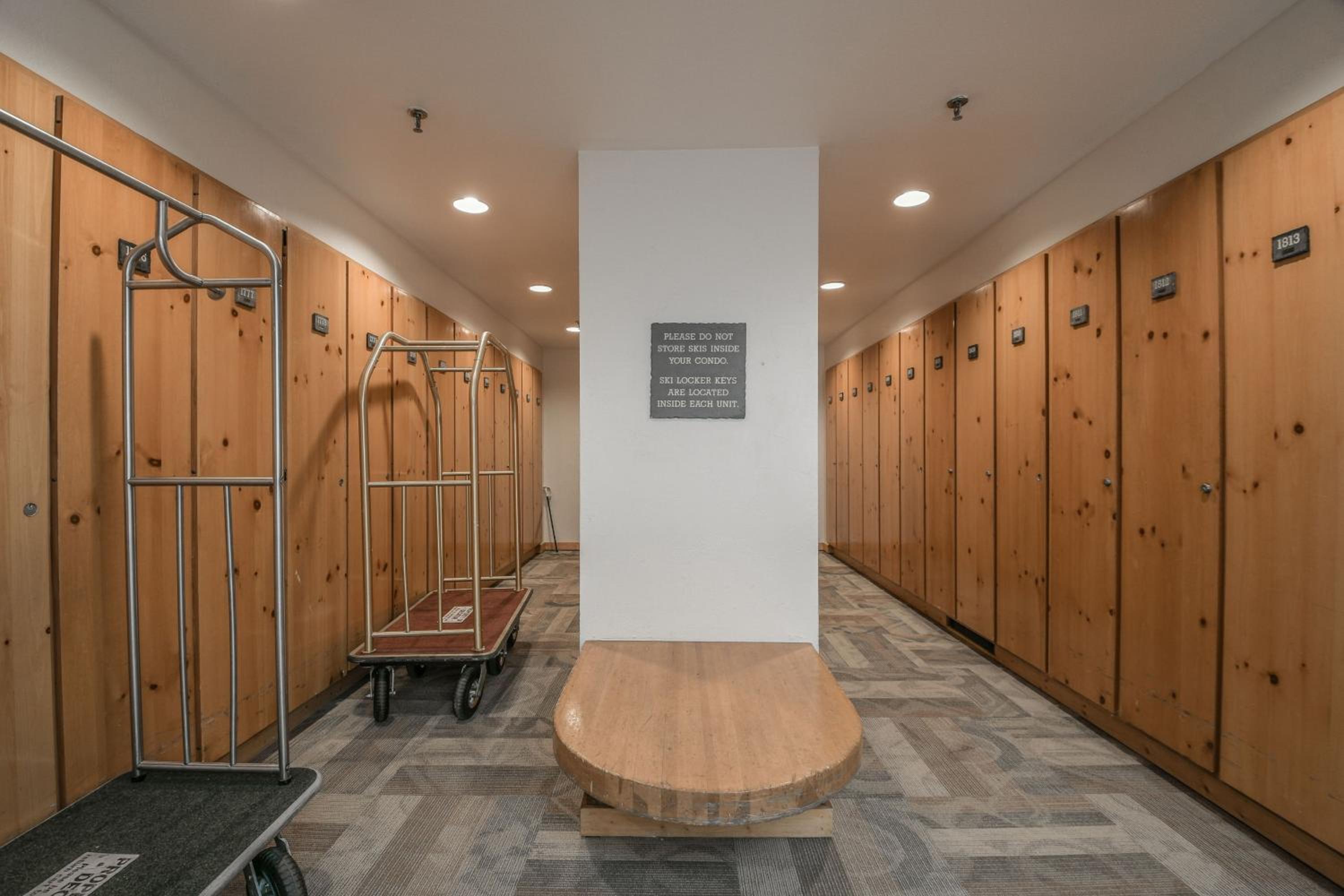 Decatur 1791 by SummitCove Lodging in Colorado