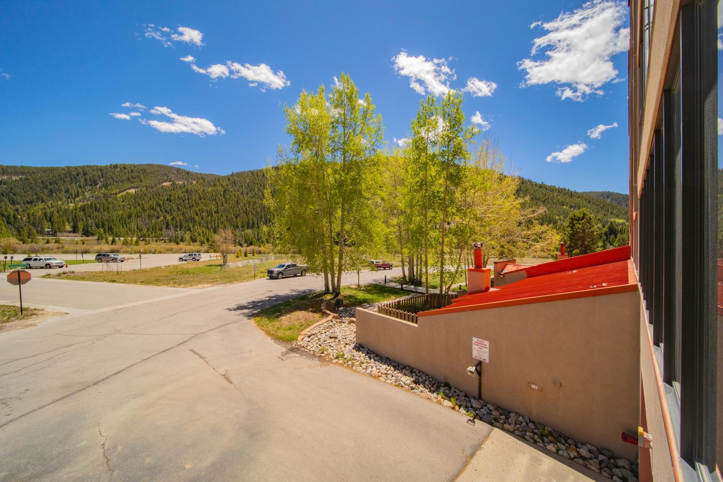 Decatur 1791 by SummitCove Lodging in Colorado