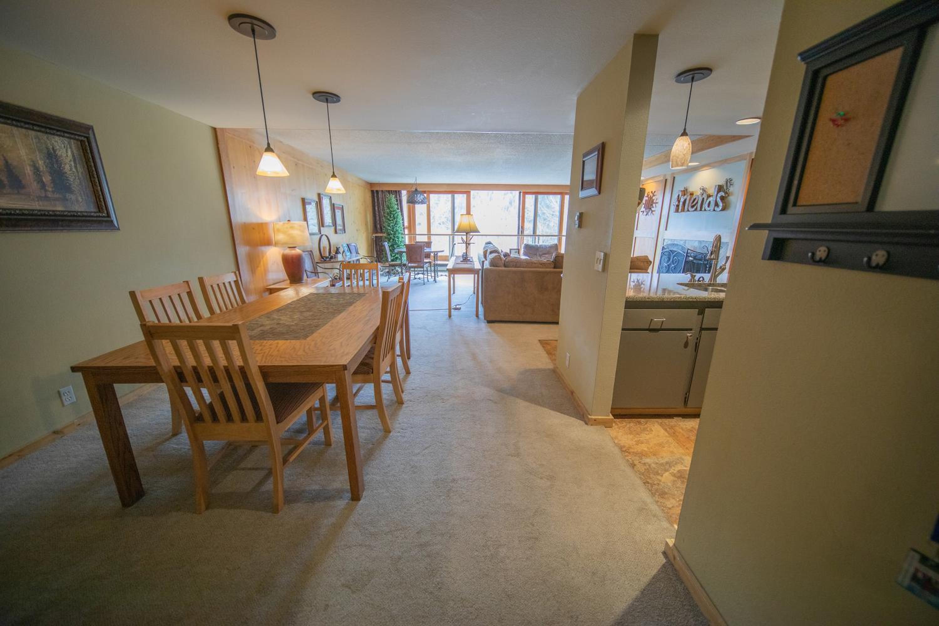 Decatur 1806 by SummitCove Lodging