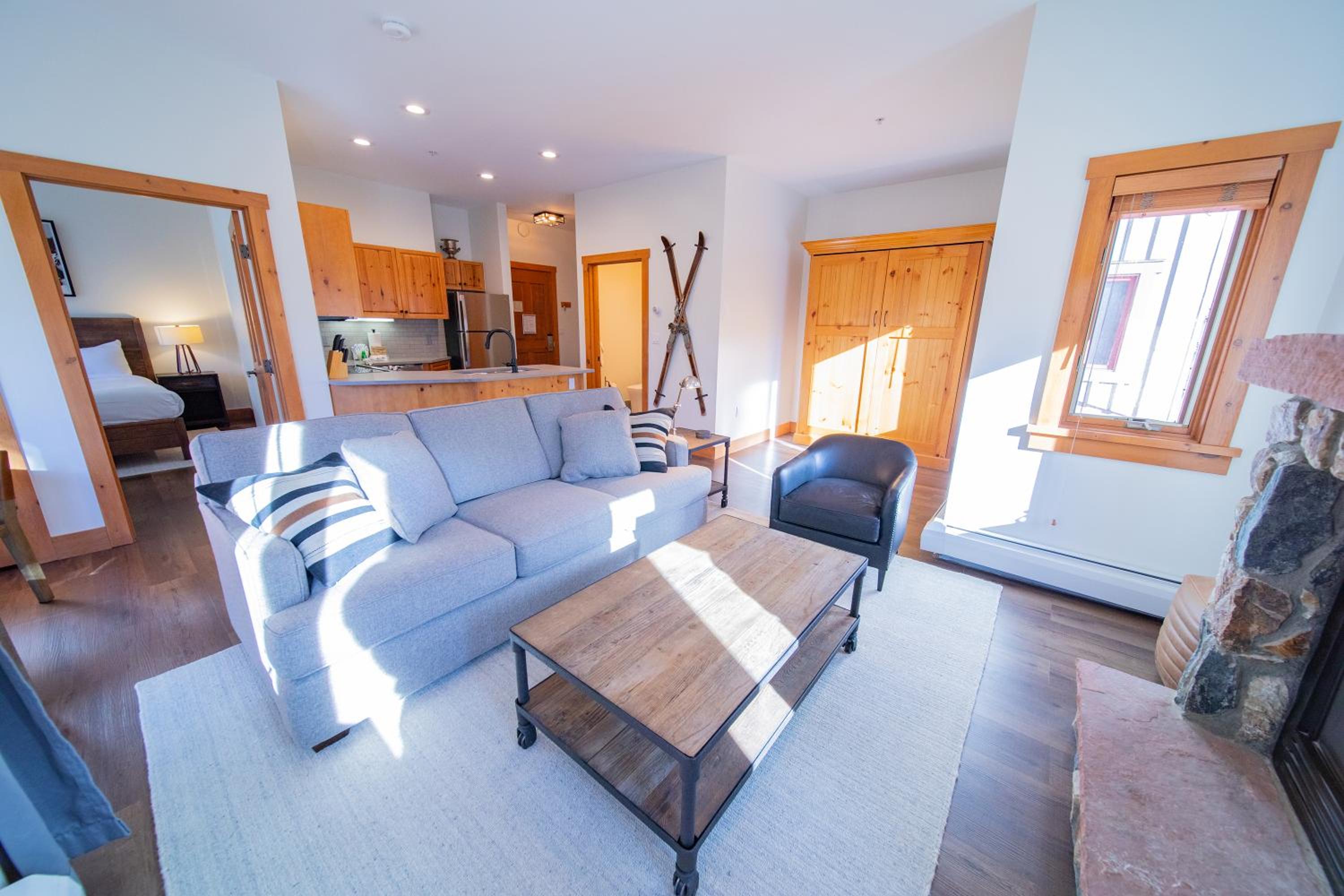 Expedition Station 8561 by SummitCove Lodging