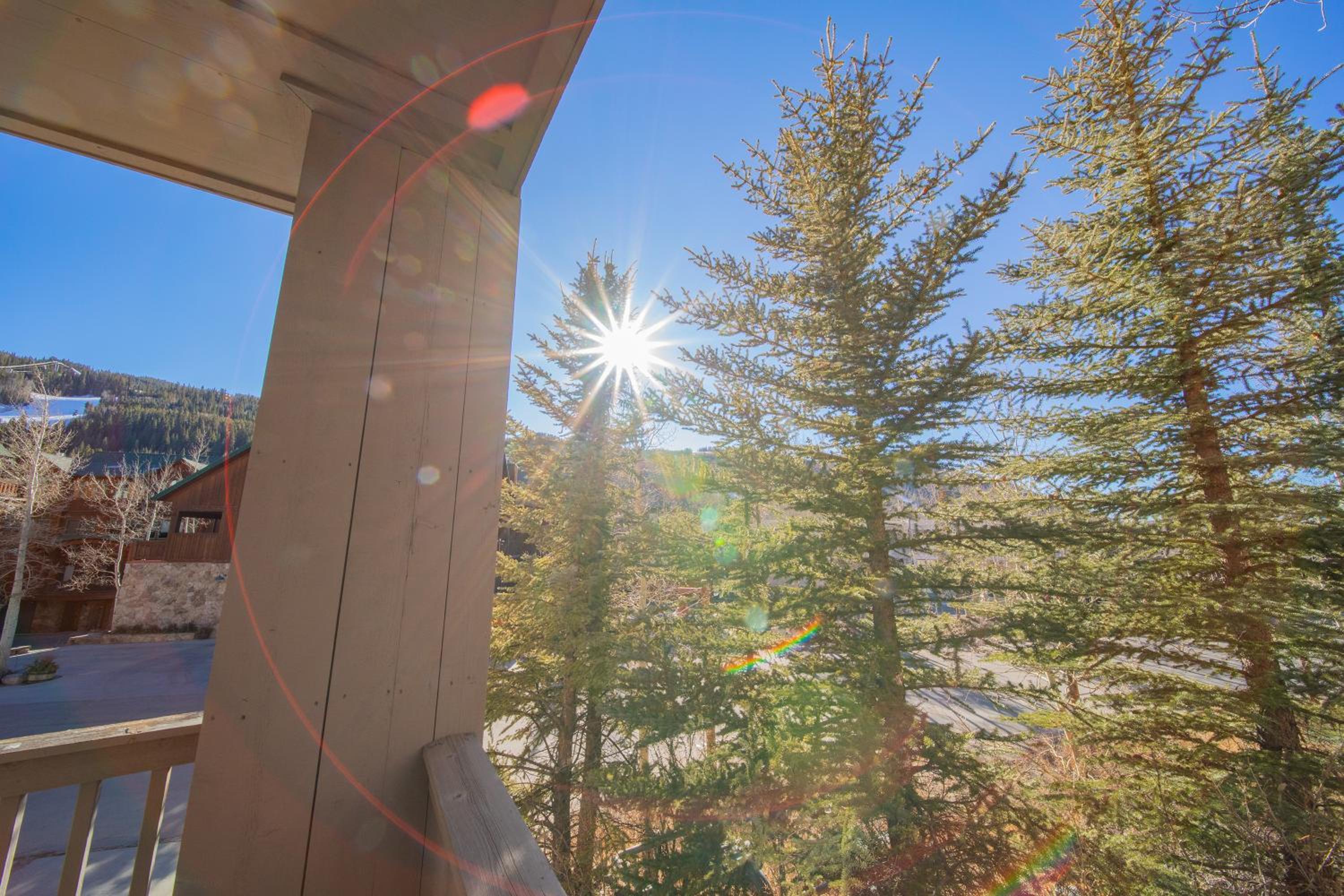 Expedition Station 8561 by SummitCove Lodging