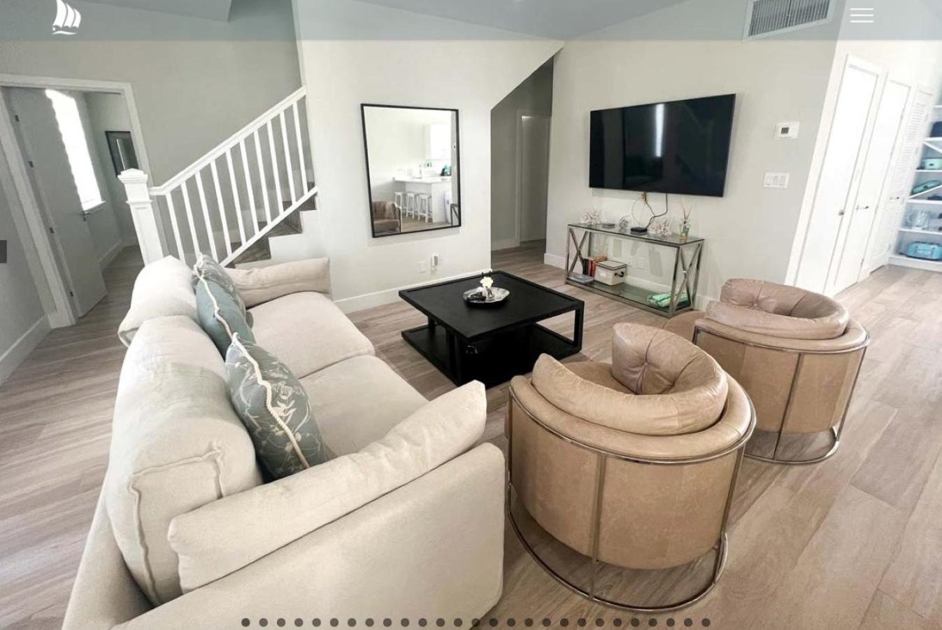 4-bedroom house in delightful Palm Cay
