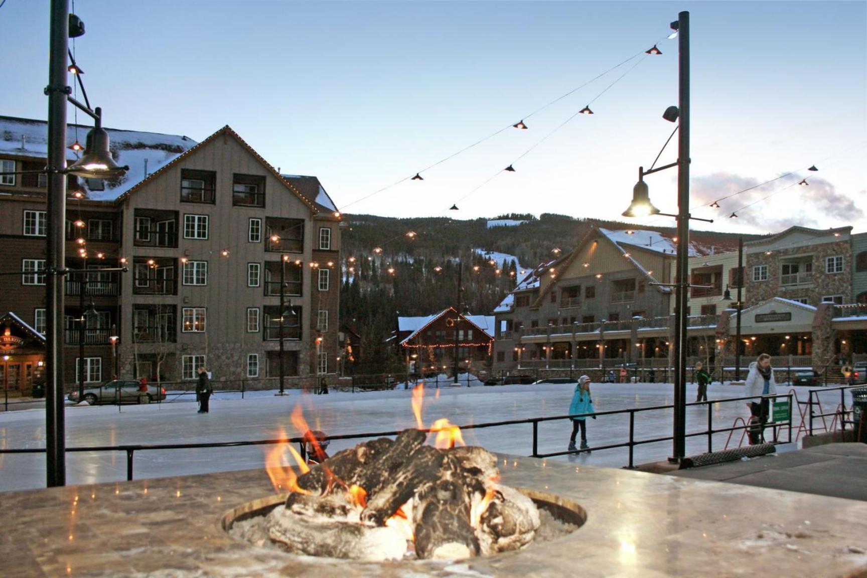 Hotel Expedition Station 8589 by SummitCove Lodging - Image 1