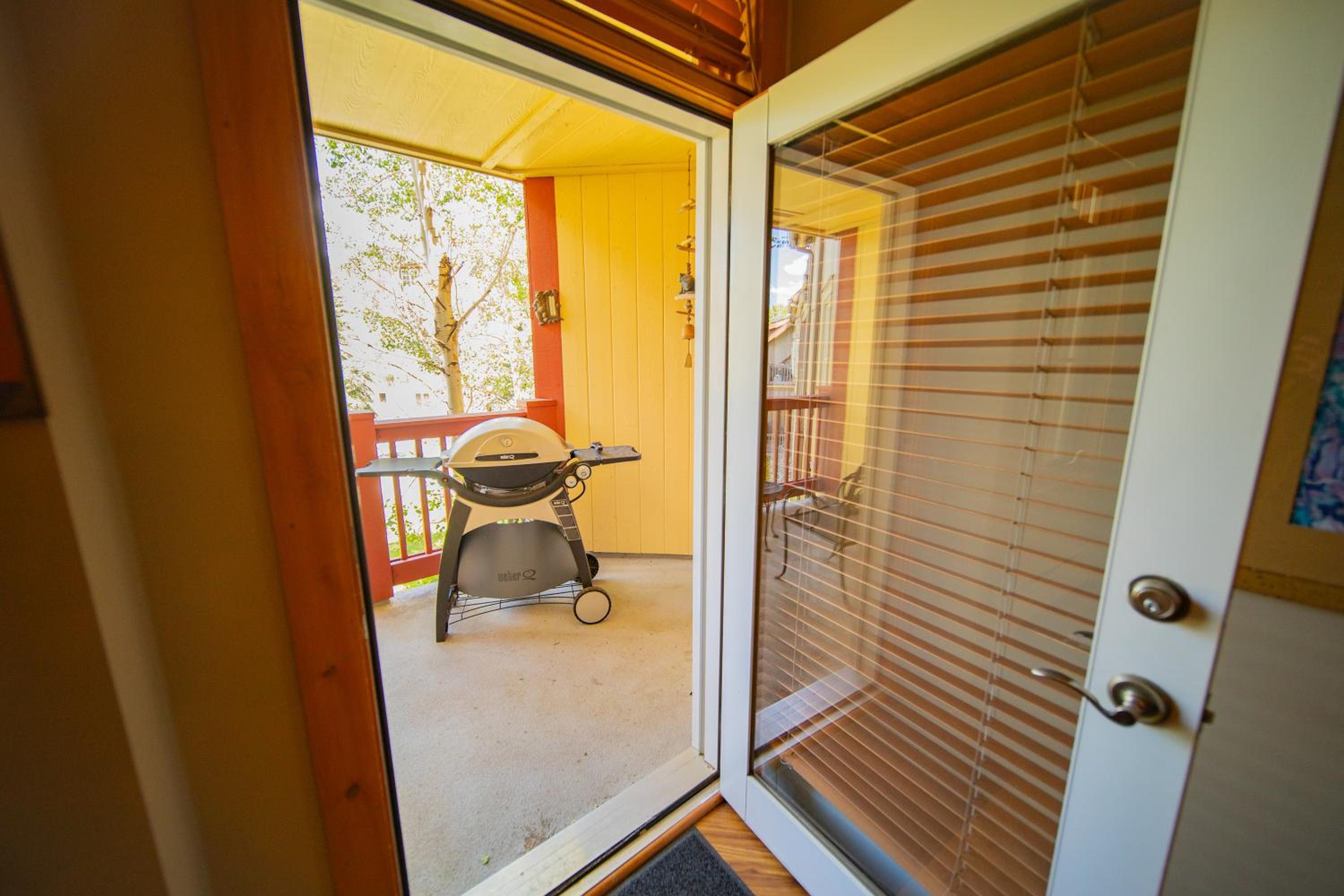 Expedition Station 8590 by SummitCove Lodging