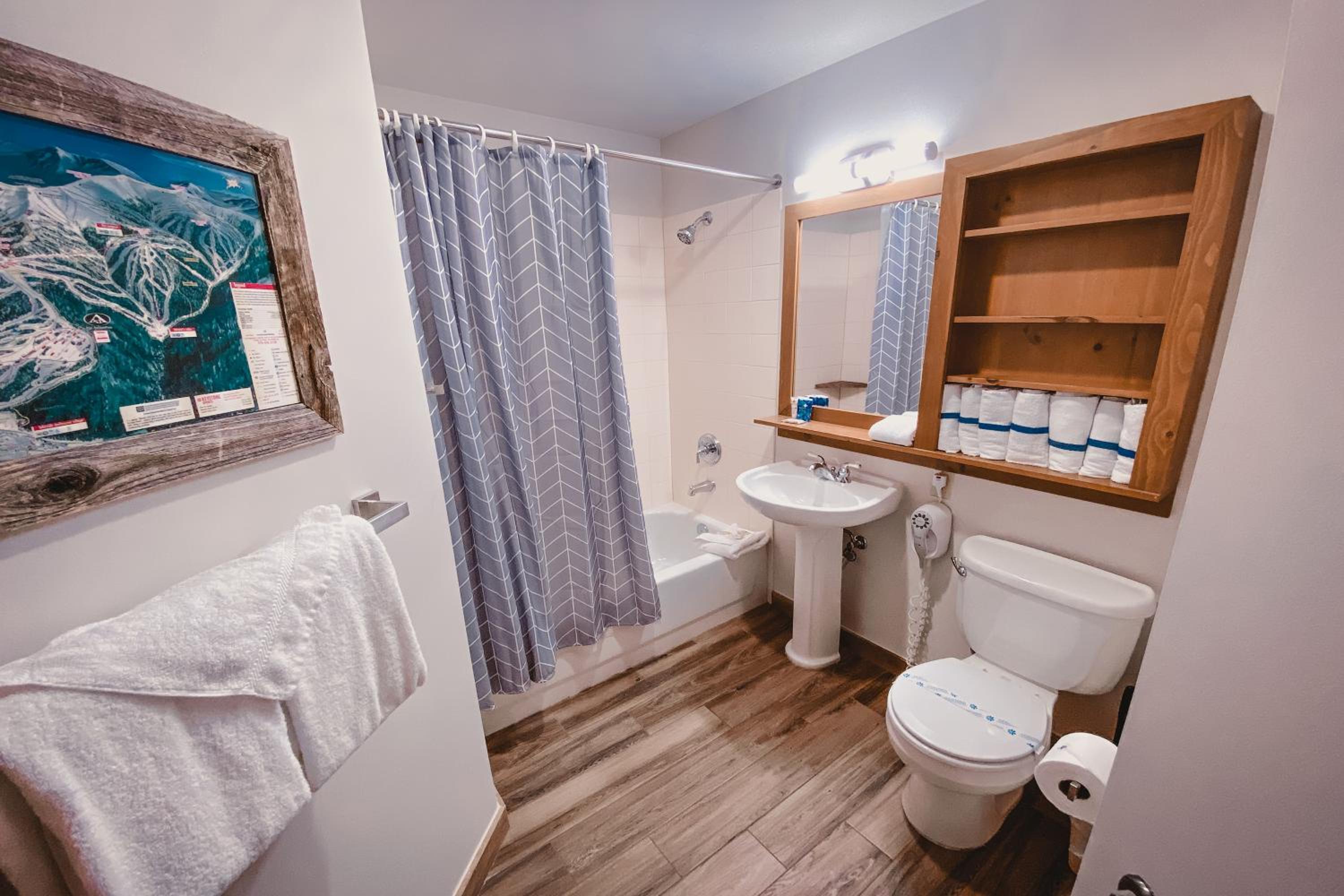 Expedition Station 8607 by SummitCove Lodging