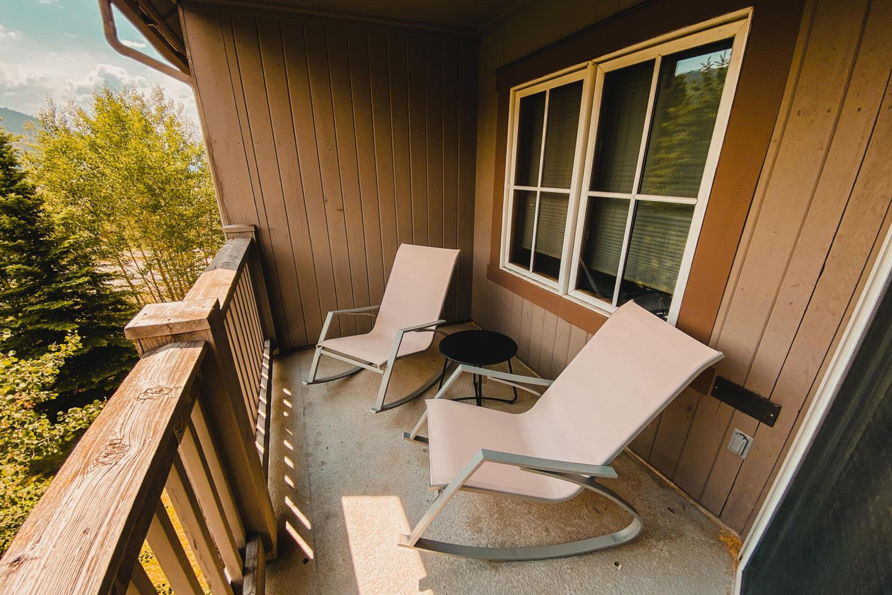 Expedition Station 8607 by SummitCove Lodging