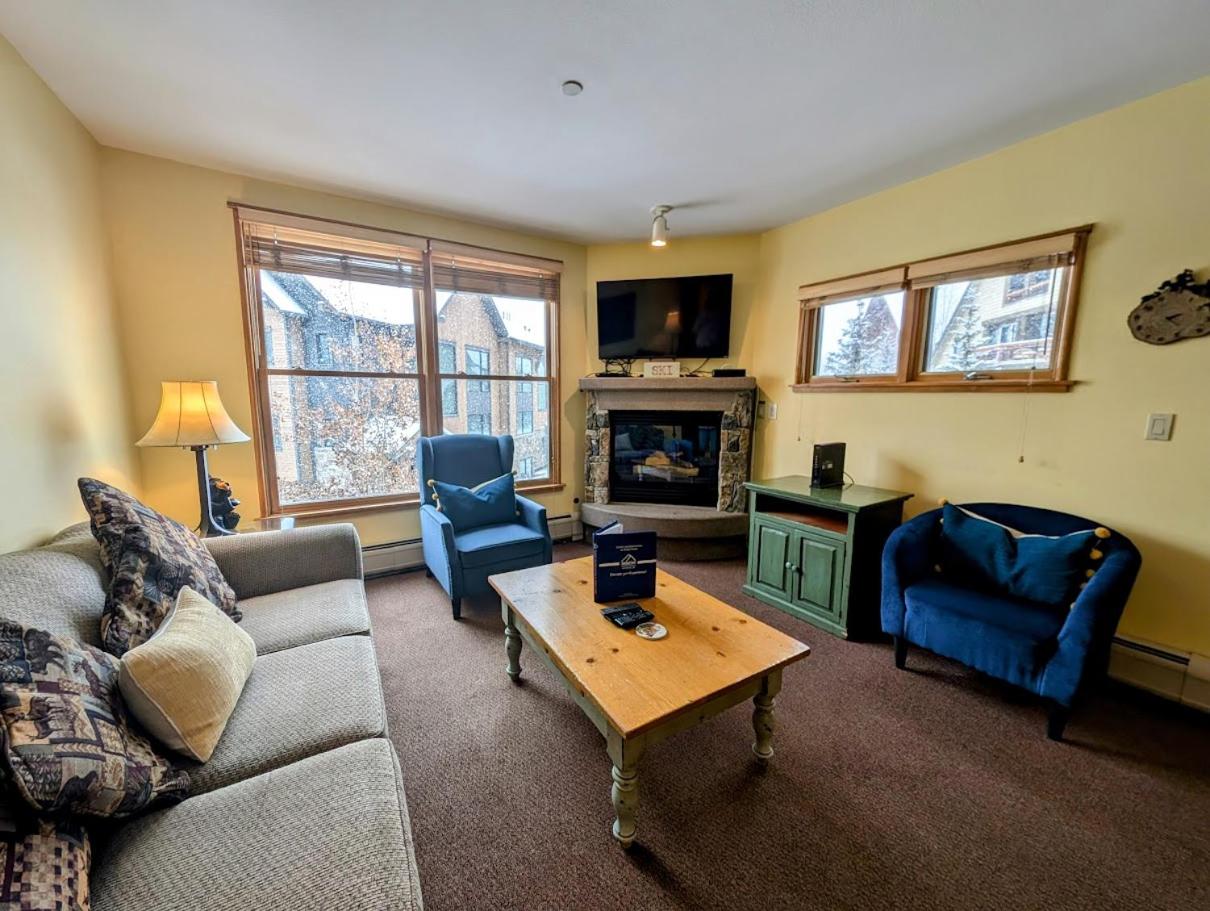 Black Bear 8035 by SummitCove Lodging in Colorado