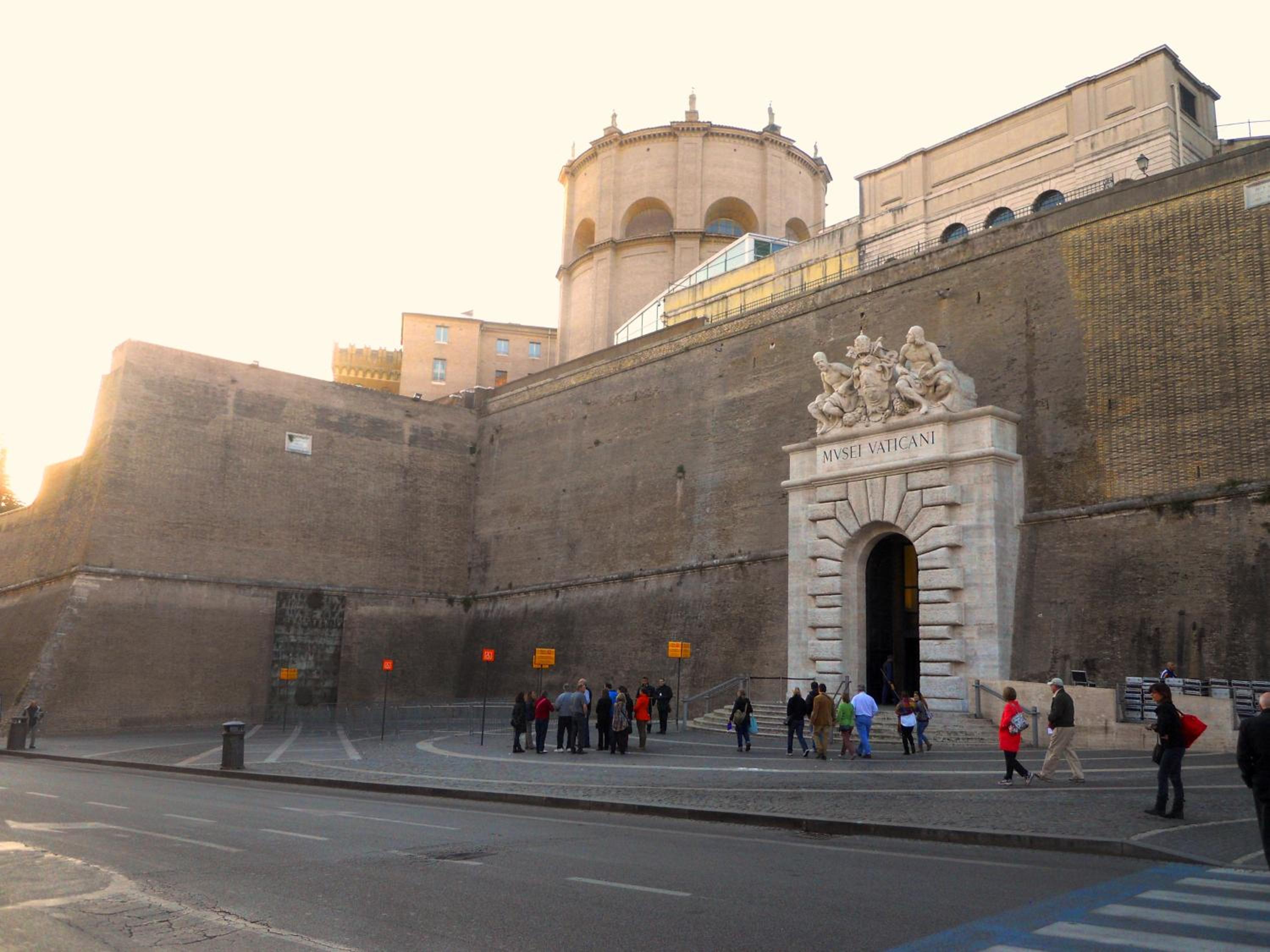 “Suite Home Vaticano City”