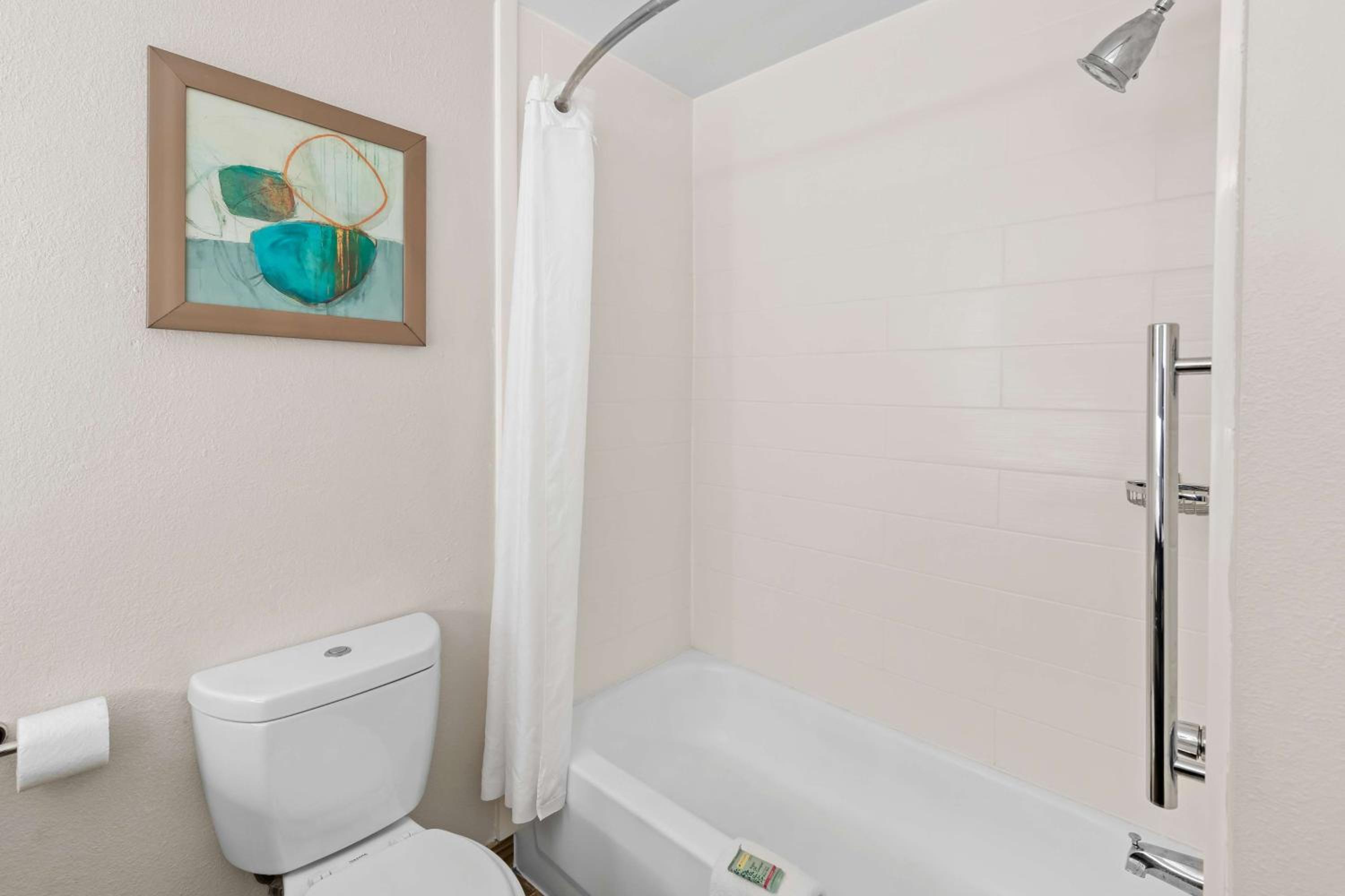 Kansas City Vacations - Best Western Worlds Of Fun - Property Image 16