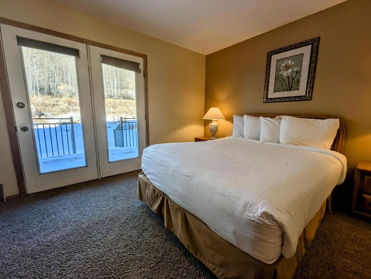 Enclave 5 by SummitCove Lodging view 5