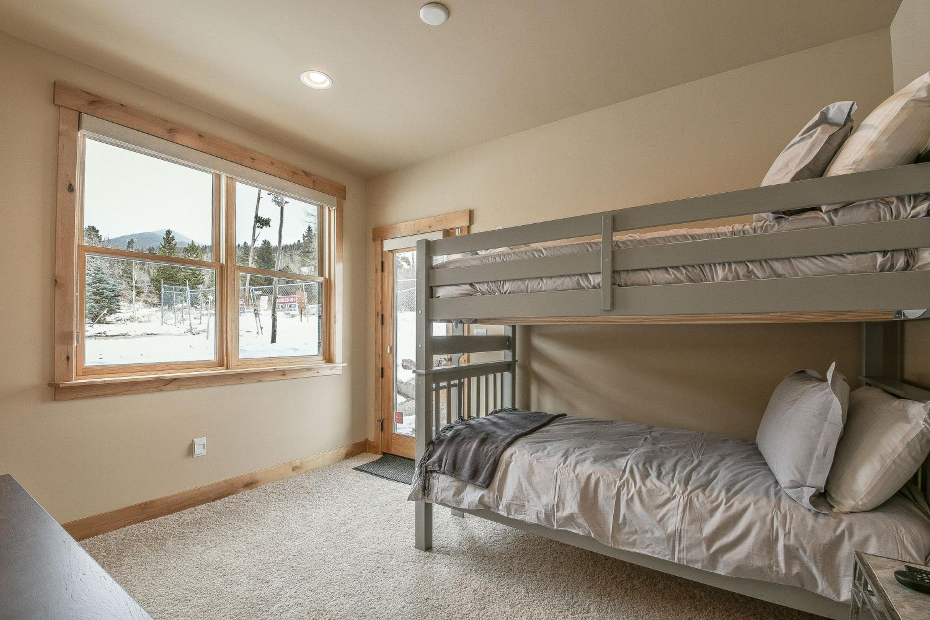 Frey Gulch 58 by SummitCove Lodging view 3