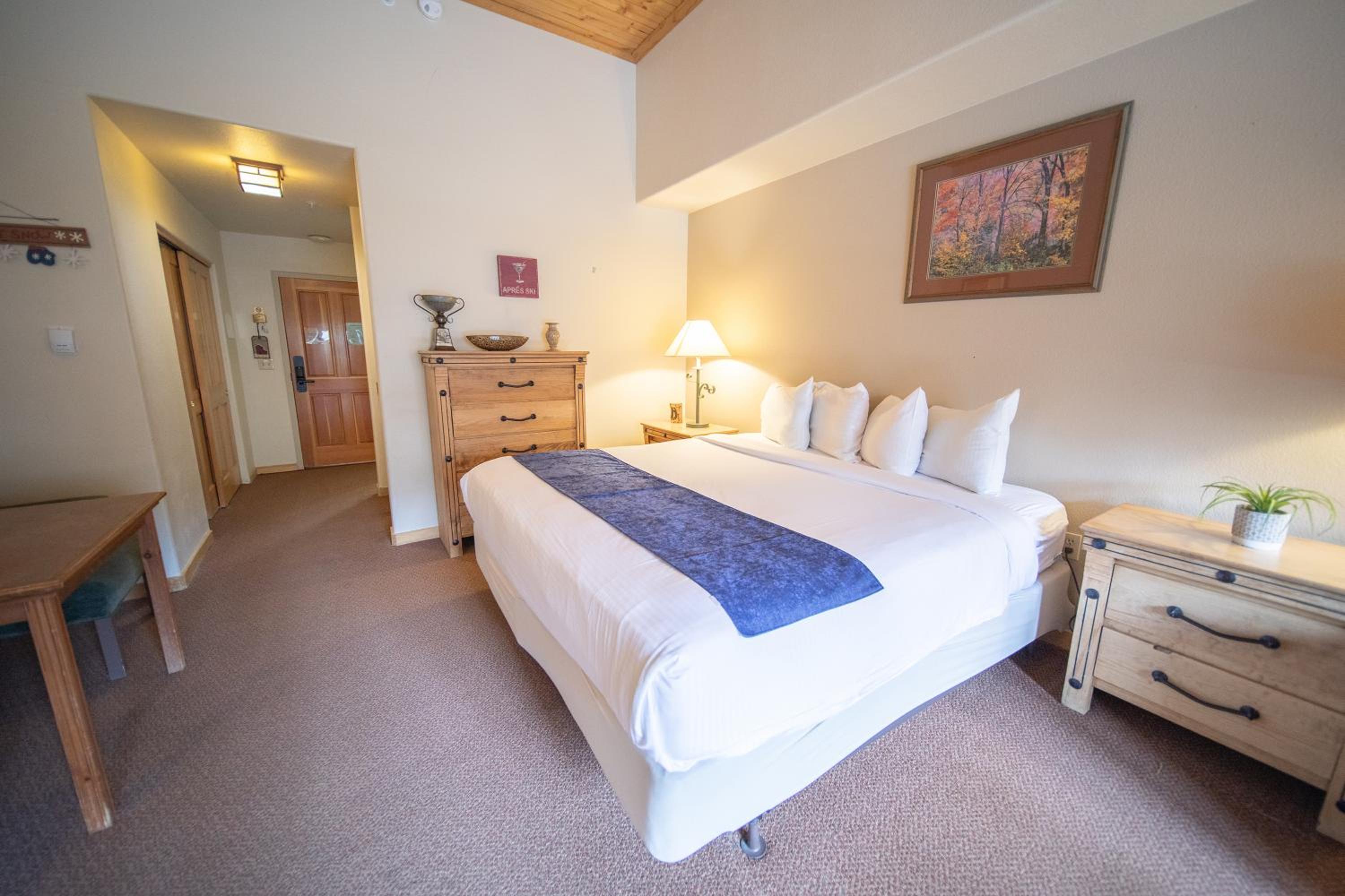 Gateway Lodge 5057 by SummitCove Lodging in Colorado