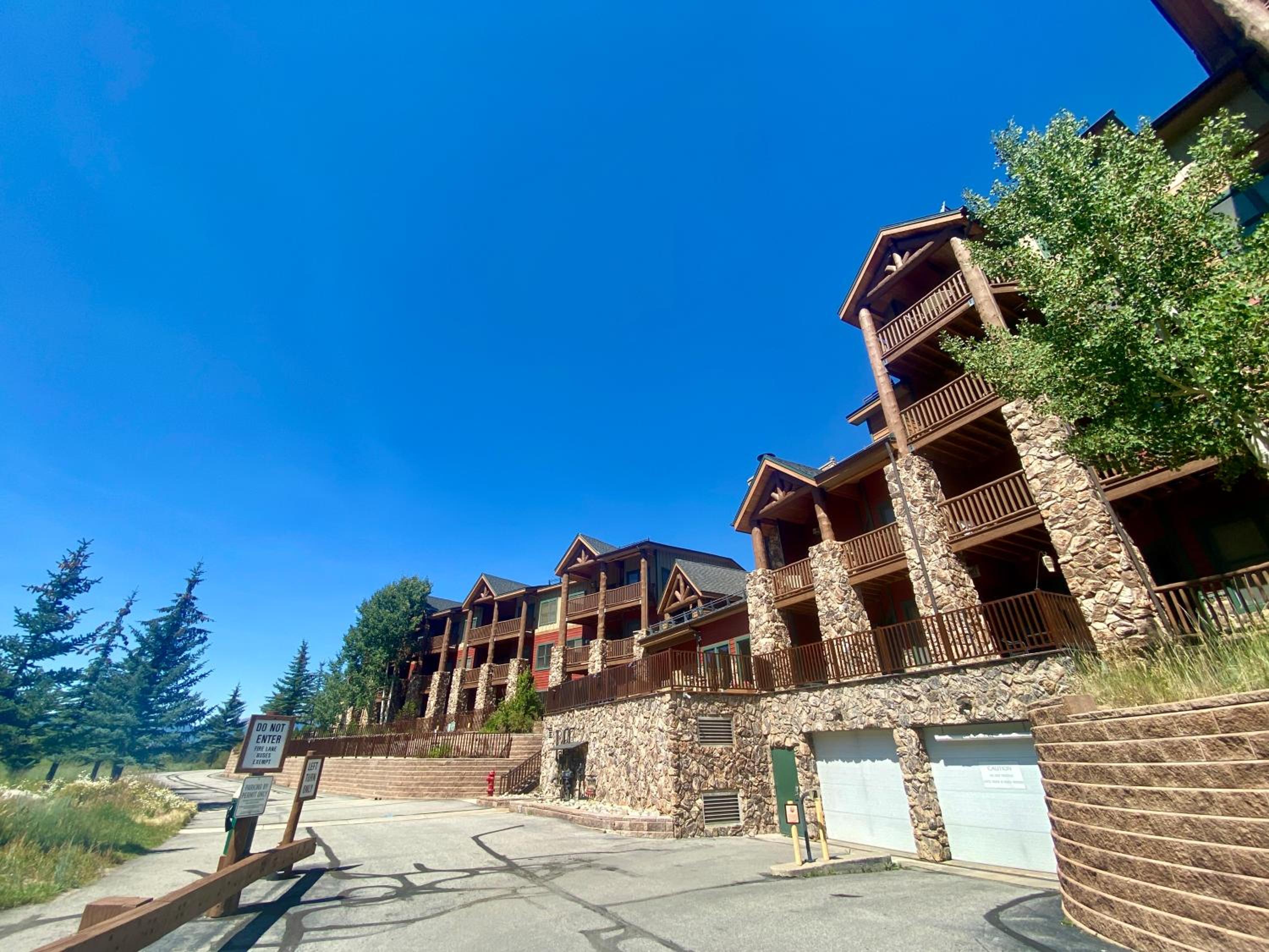Hidden River Lodge 5977 by SummitCove Lodging