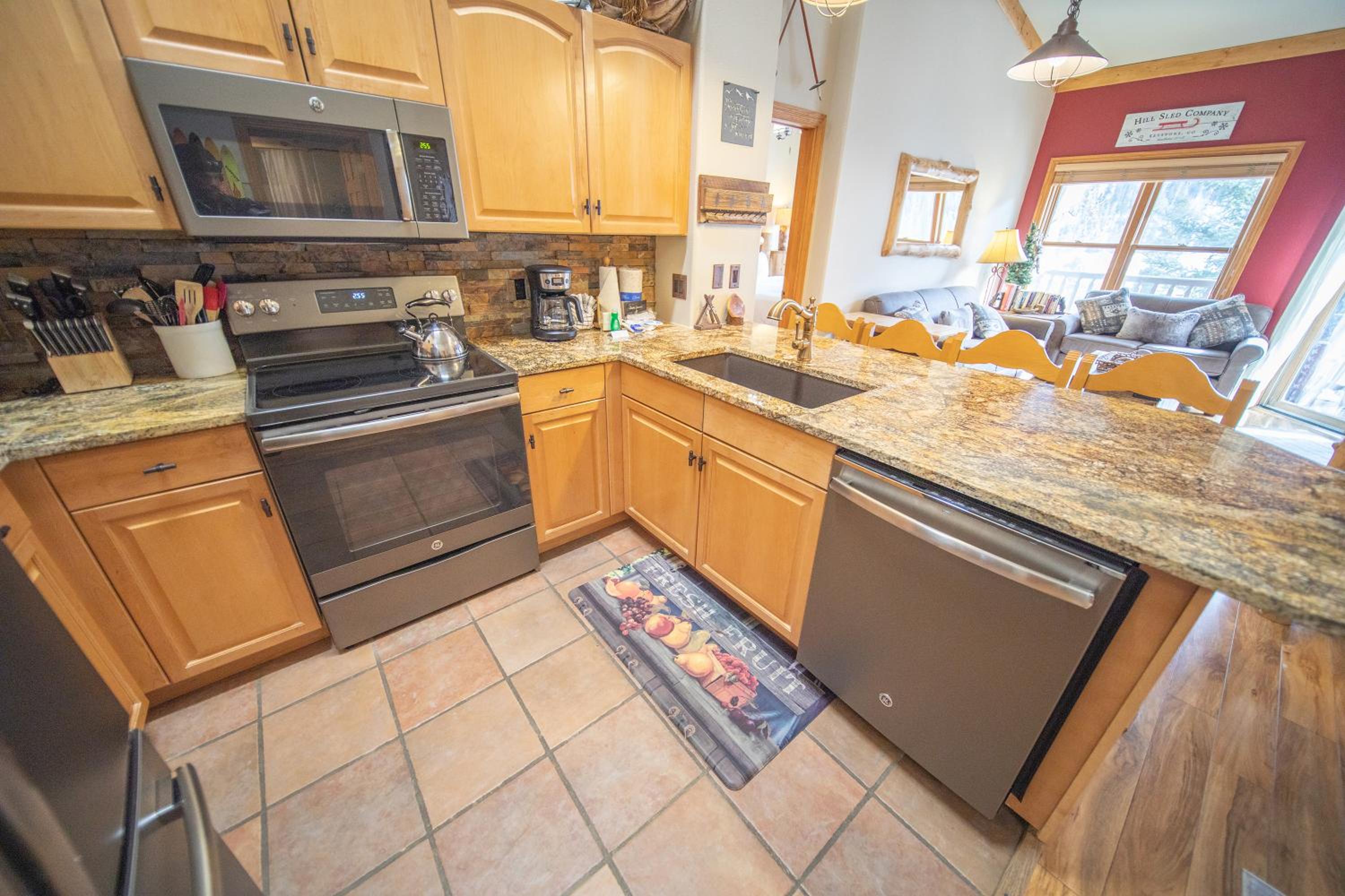Hidden River Lodge 5977 by SummitCove Lodging