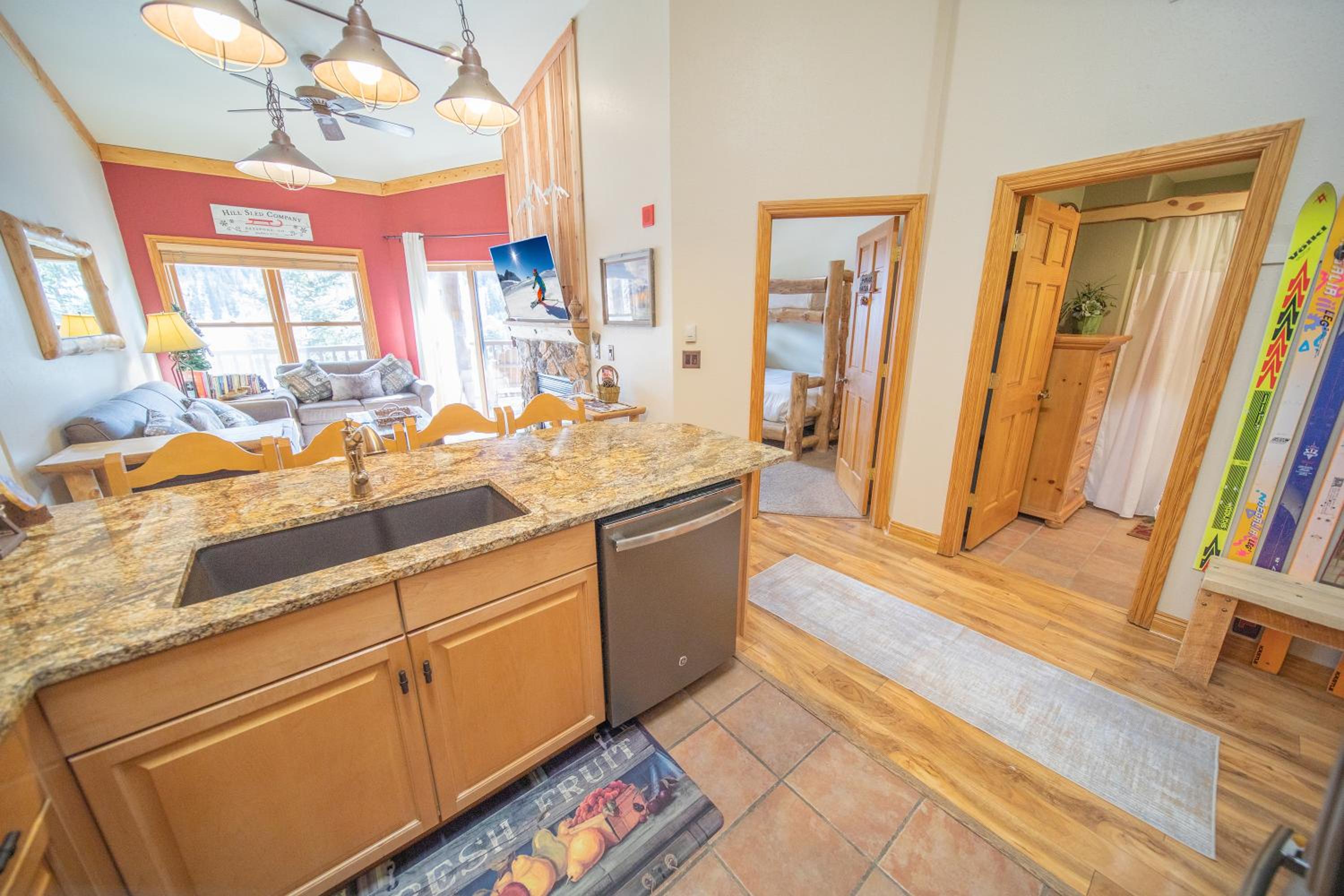 Hidden River Lodge 5977 by SummitCove Lodging