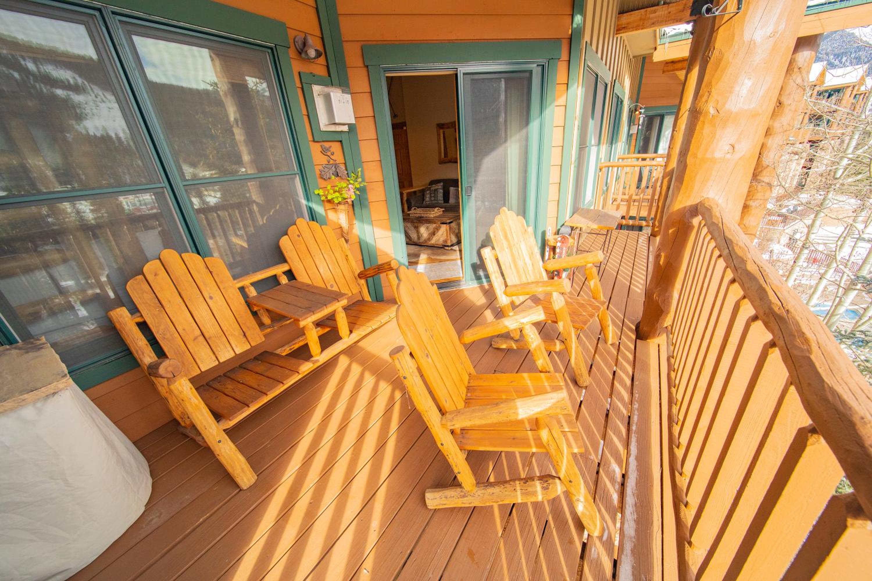 Hidden River Lodge 5977 by SummitCove Lodging