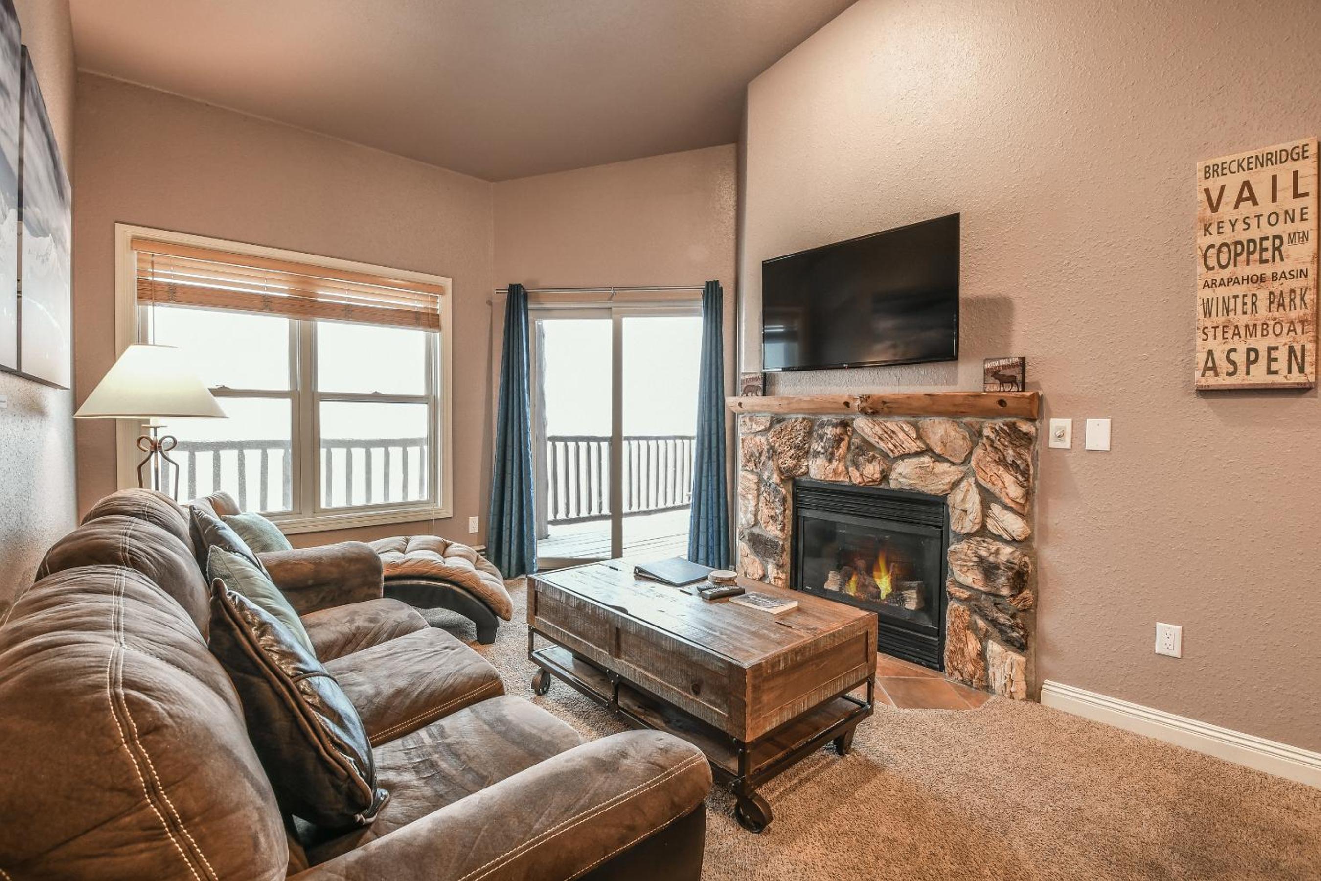 Hidden River Lodge 5981 by SummitCove Lodging