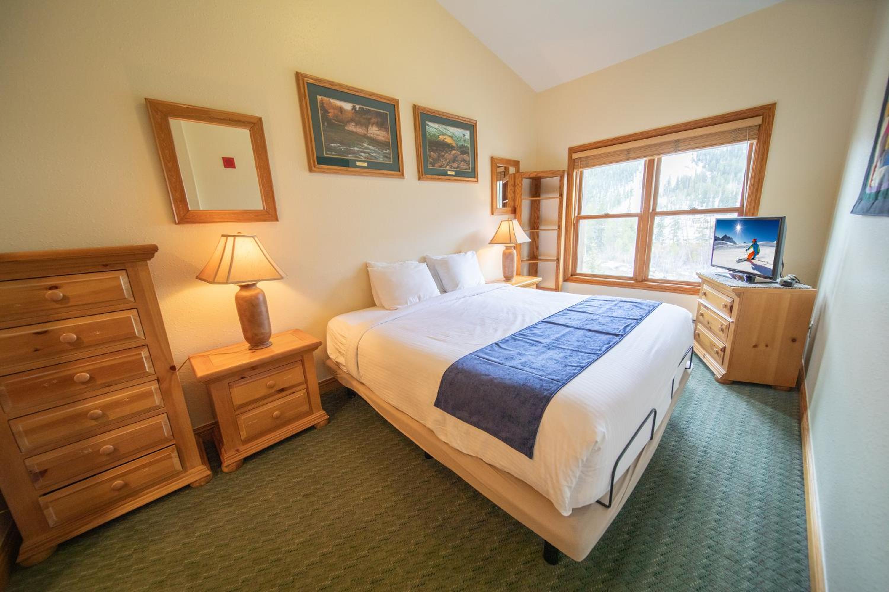 Summit County Vacations - Hidden River Lodge 5979 by SummitCove Lodging - Property Image 39