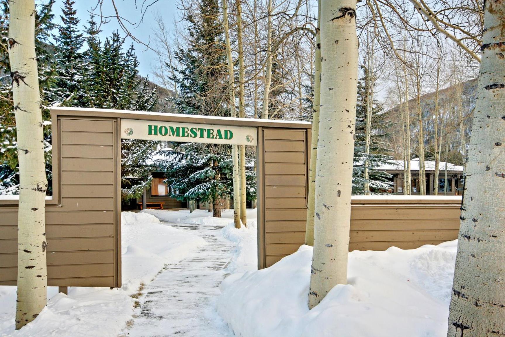 Homestead 2031 by SummitCove Lodging