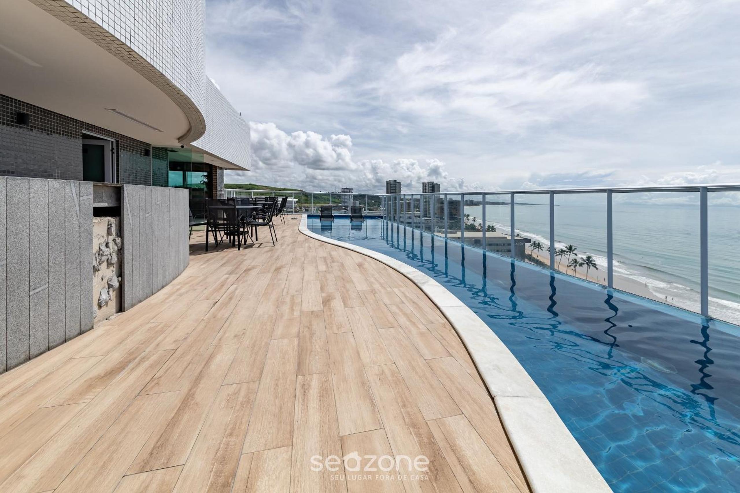 RSR - Modern Studios on the Edge of Maceío
