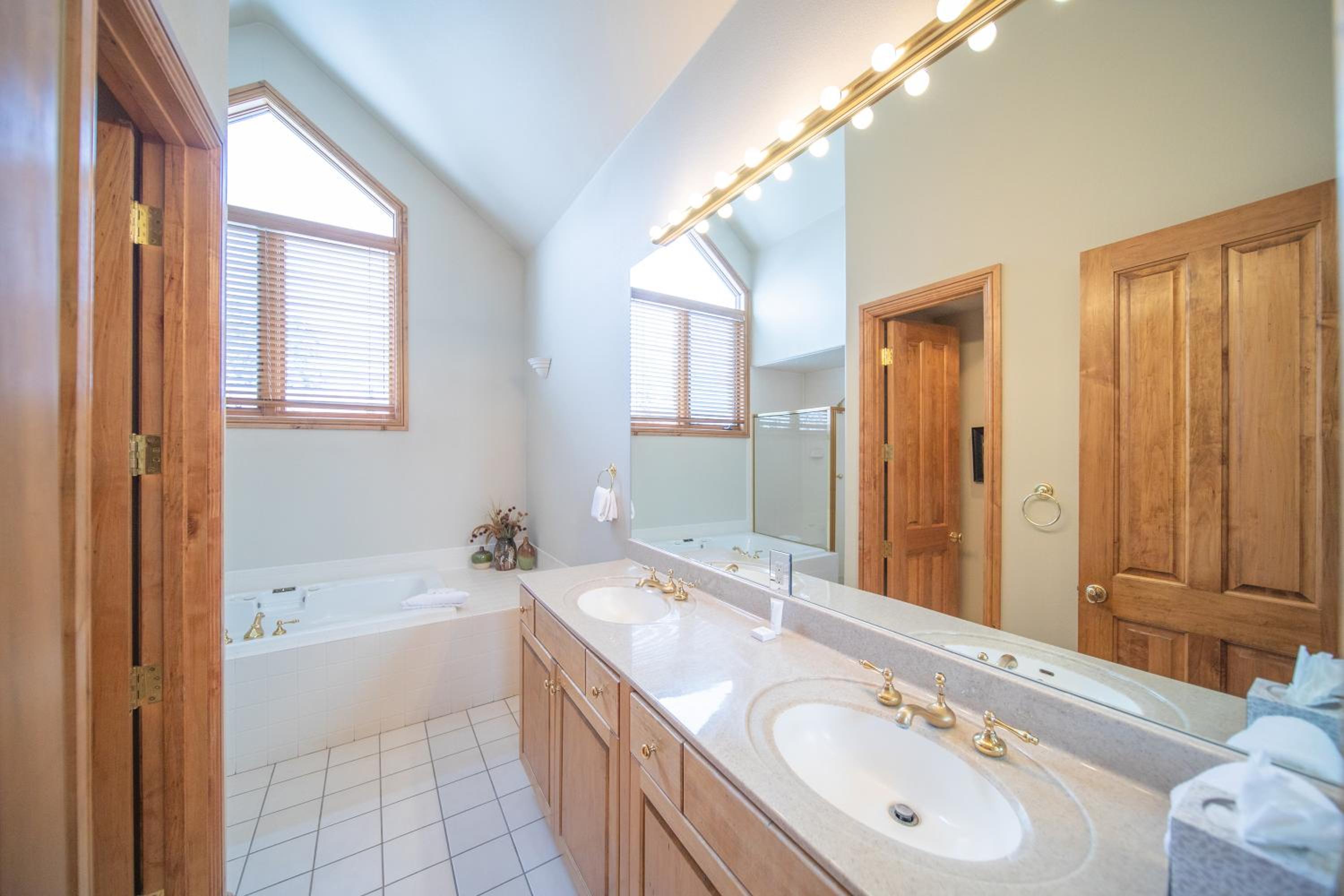 Ironwood 2988 by SummitCove Lodging
